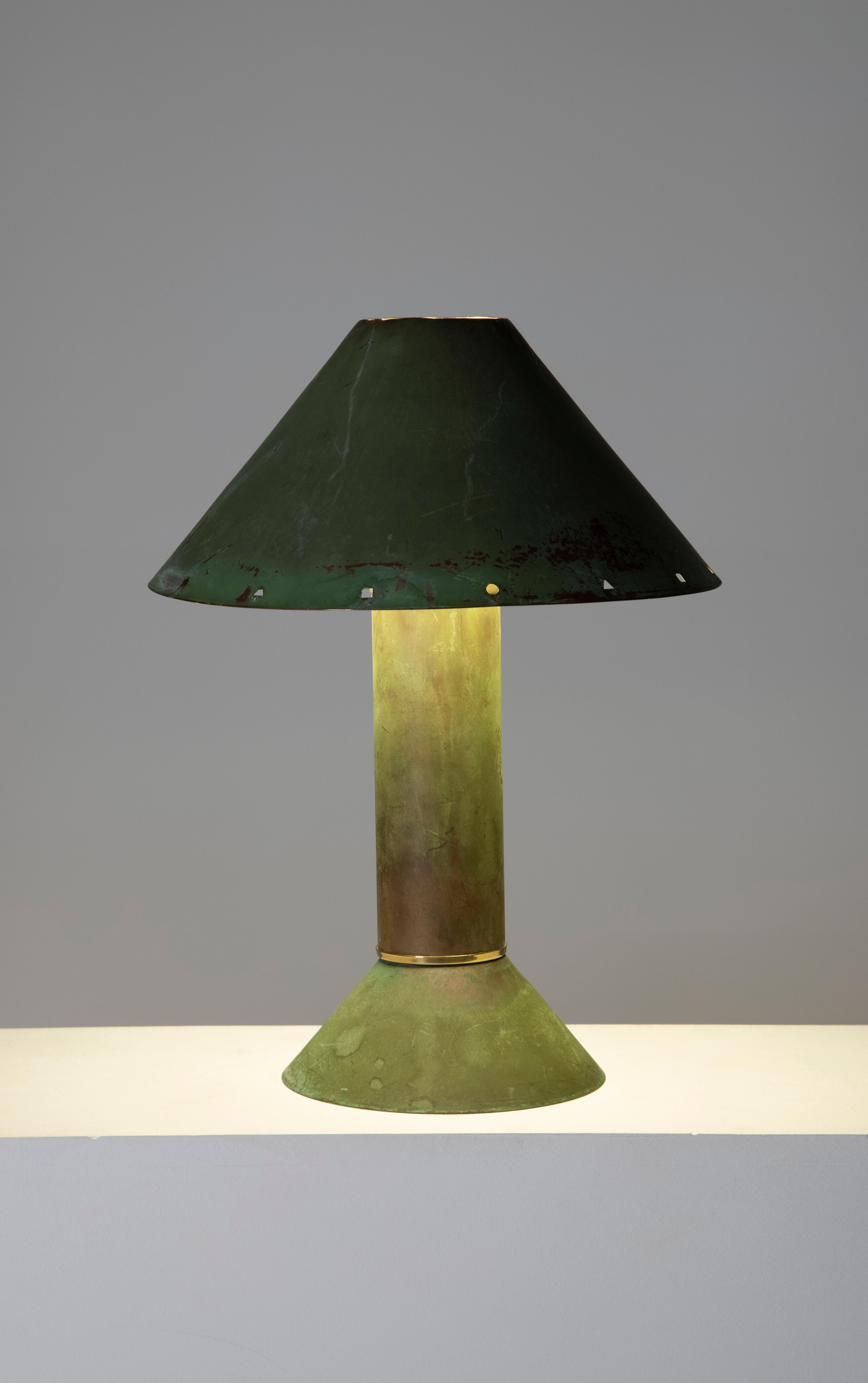 Kupferlampe von Ron Rezek (20. Jahrhundert) im Angebot