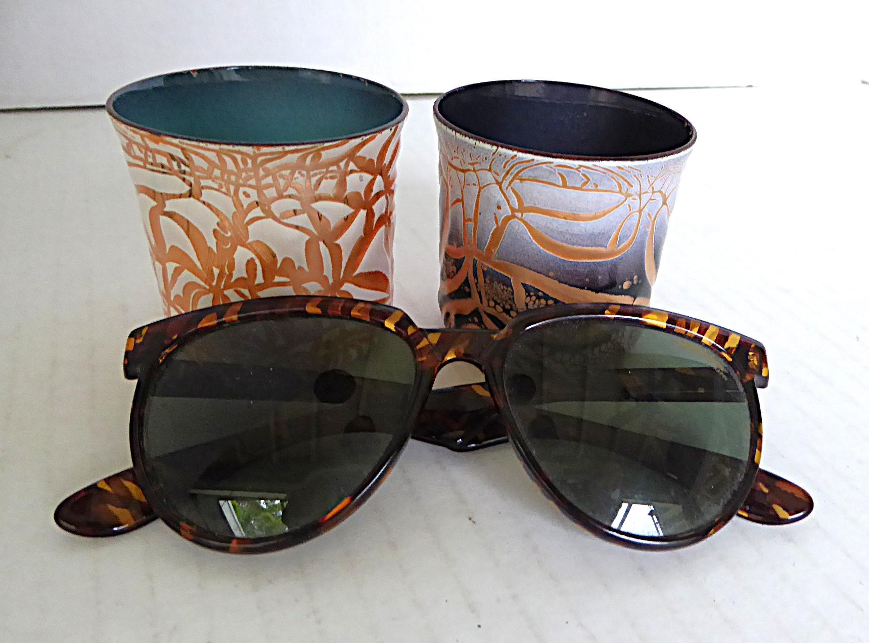 Vaschette moderne in rame e smalto Design astratto di Harold Tishler 1950s in vendita 7