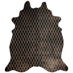 Tapis en cuir de vache noir à motif de diamants:: grand modèle:: cuivré