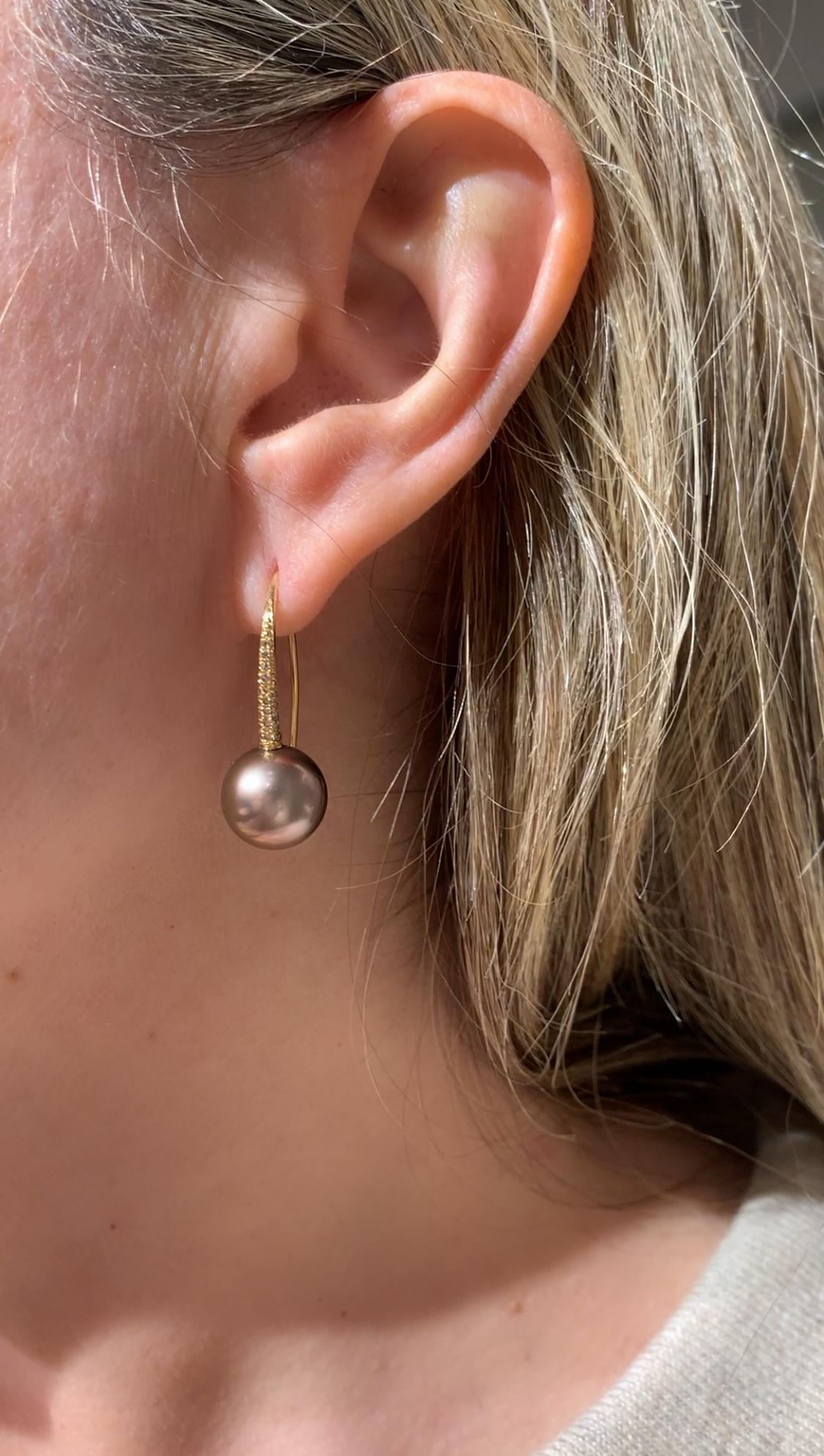 Artist Copper Pink Tahitian Pearl Diamond Rose Gold Drop Earrings, Gellner 2024 For Sale