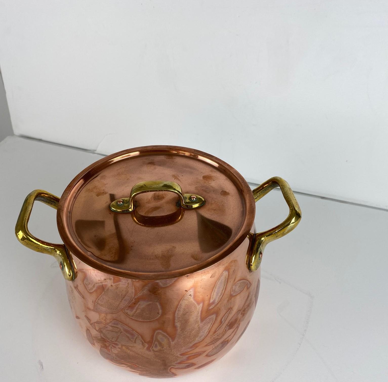 European Copper Pot with Lid For Sale