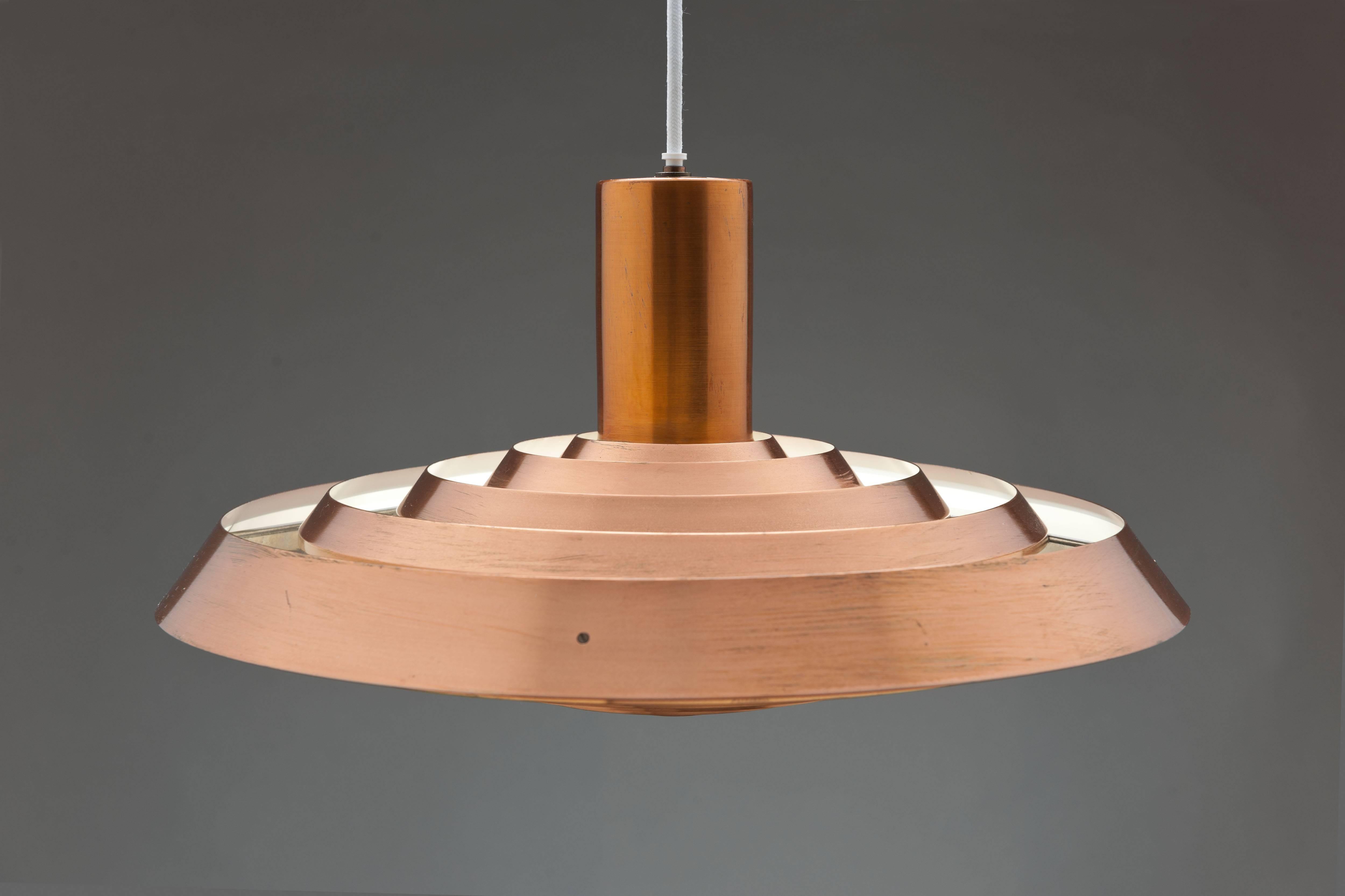 Danois Cuivre Poul Henningsen:: Louis Poulsen Langelinie Plate Lamp:: 1958