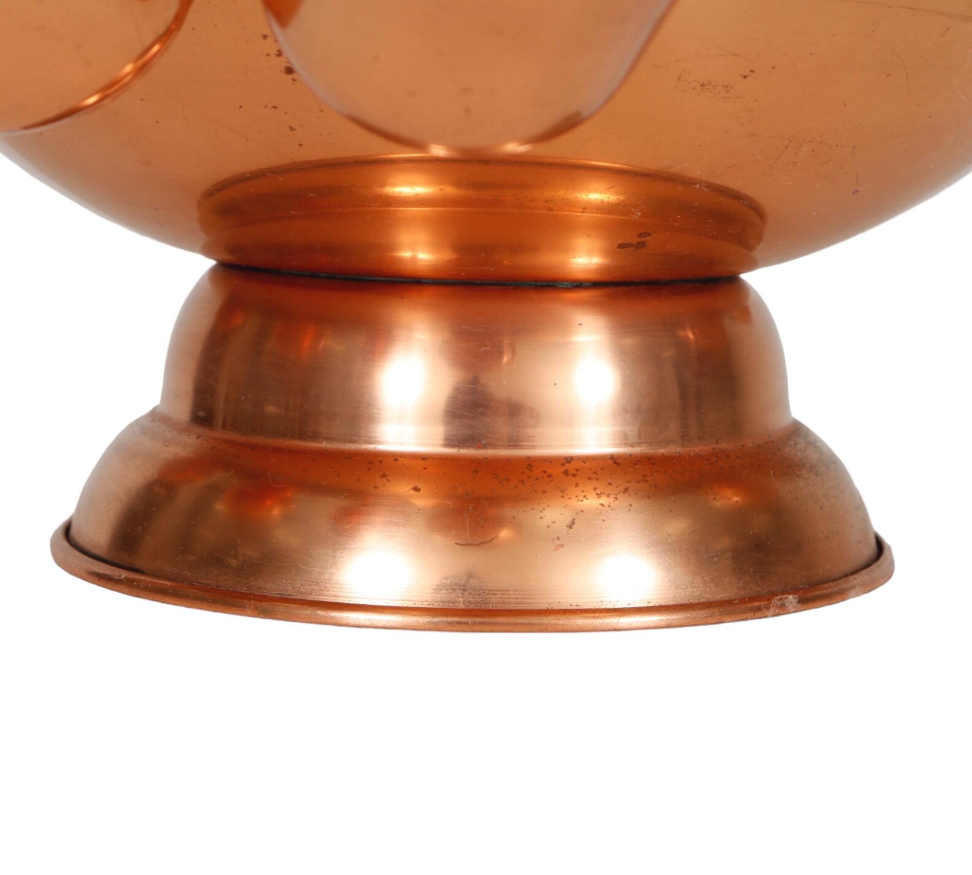 Copper Punch Bowl with 8 Cups For Sale 5