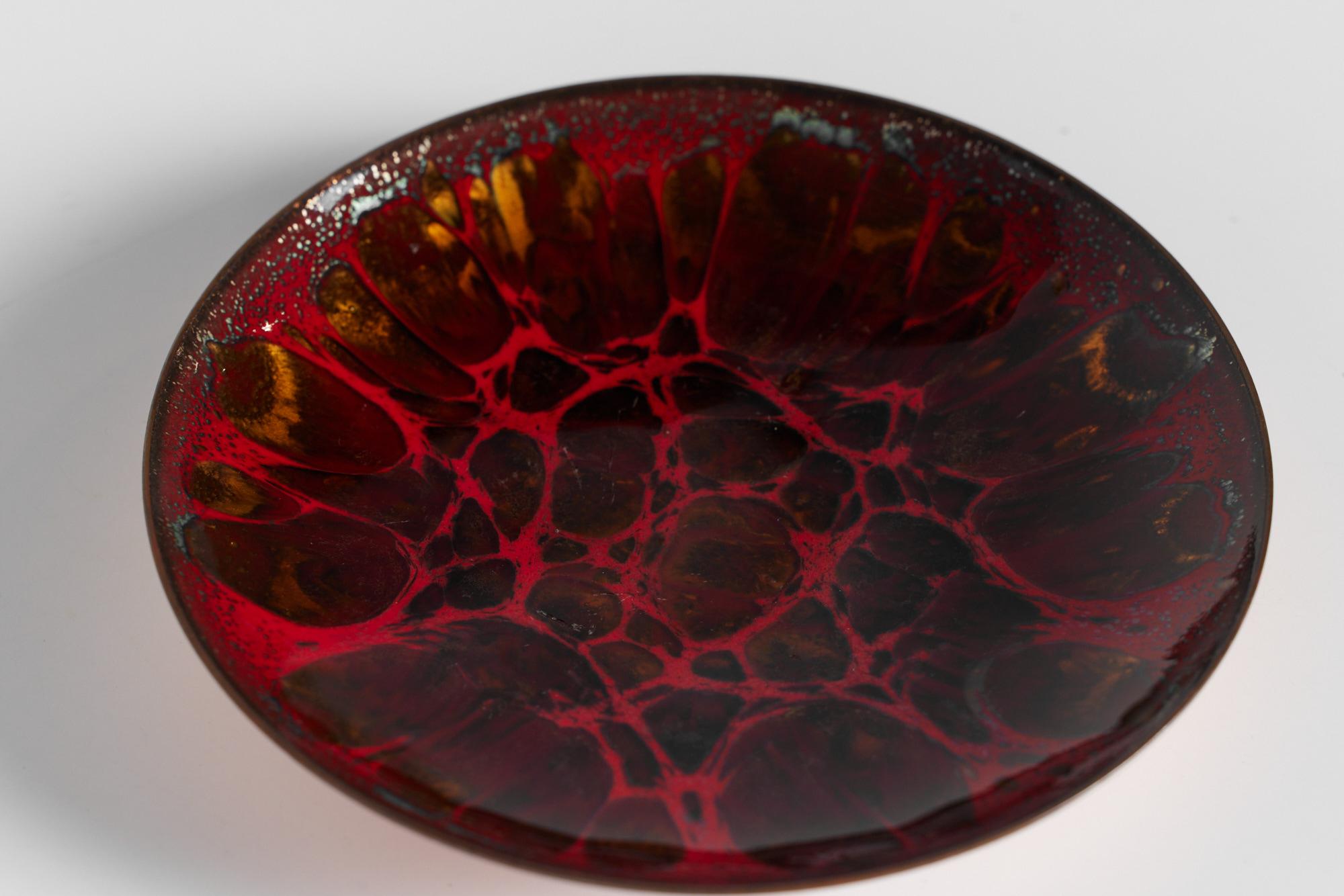 Copper Red Enameled Plate by Win Ng For Sale 3
