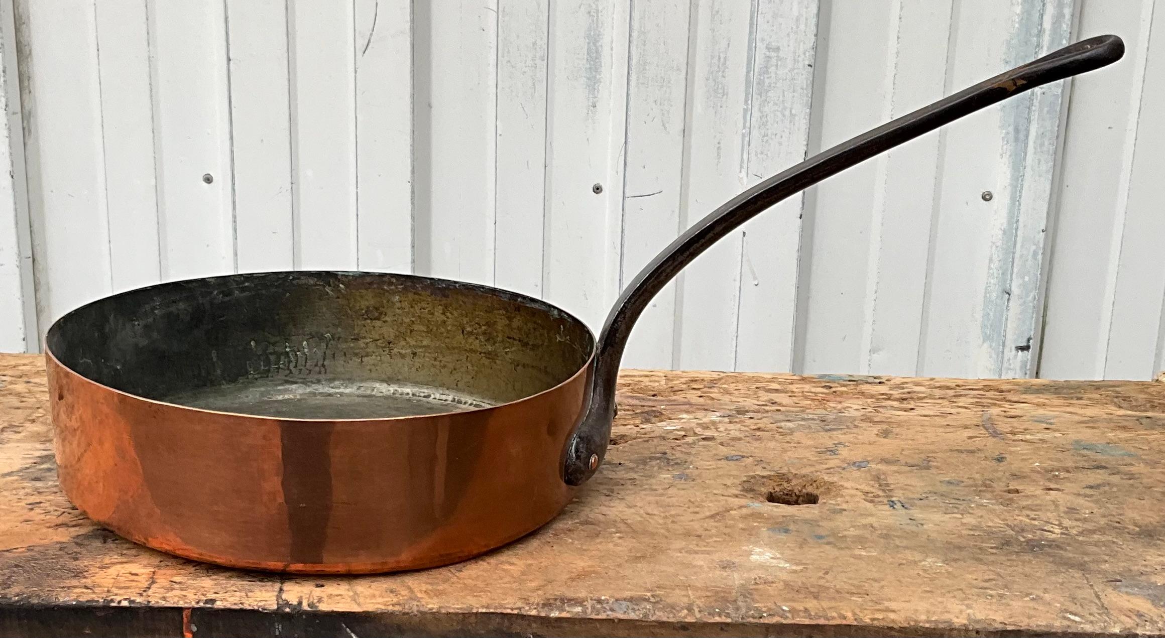 19th Century copper sauté pan french 19th century For Sale