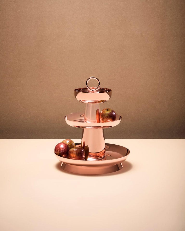 Stacks for St. James, the collection is based on the company’s tradition of making silver plated objects and is formed by a series of trays, candlesticks, boxes and buckets to serve snacks and drinks or to be used as centre pieces to place fruits