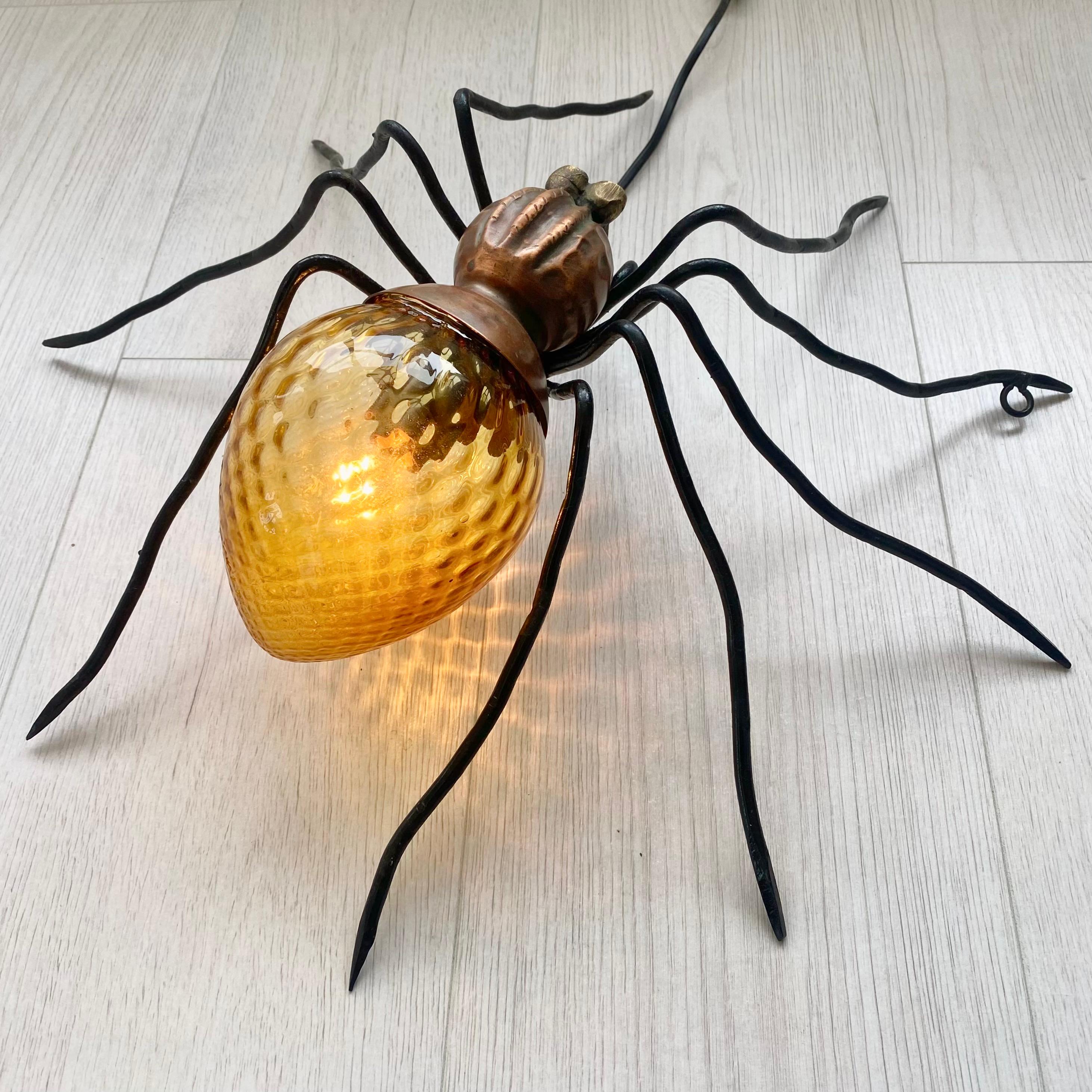 Métal Applique araignée en cuivre, Italie, années 1960 en vente