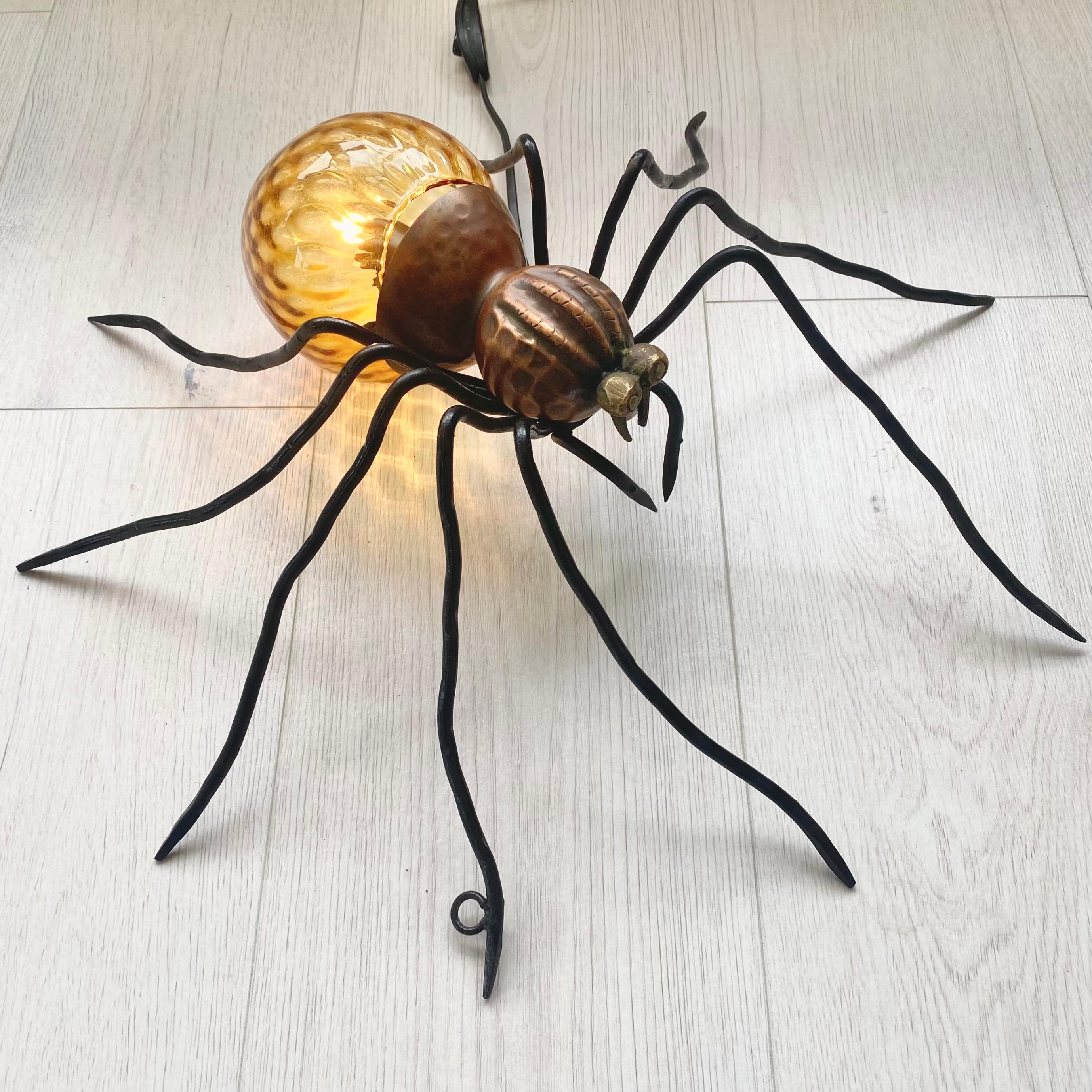 Applique araignée en cuivre, Italie, années 1960 en vente 1