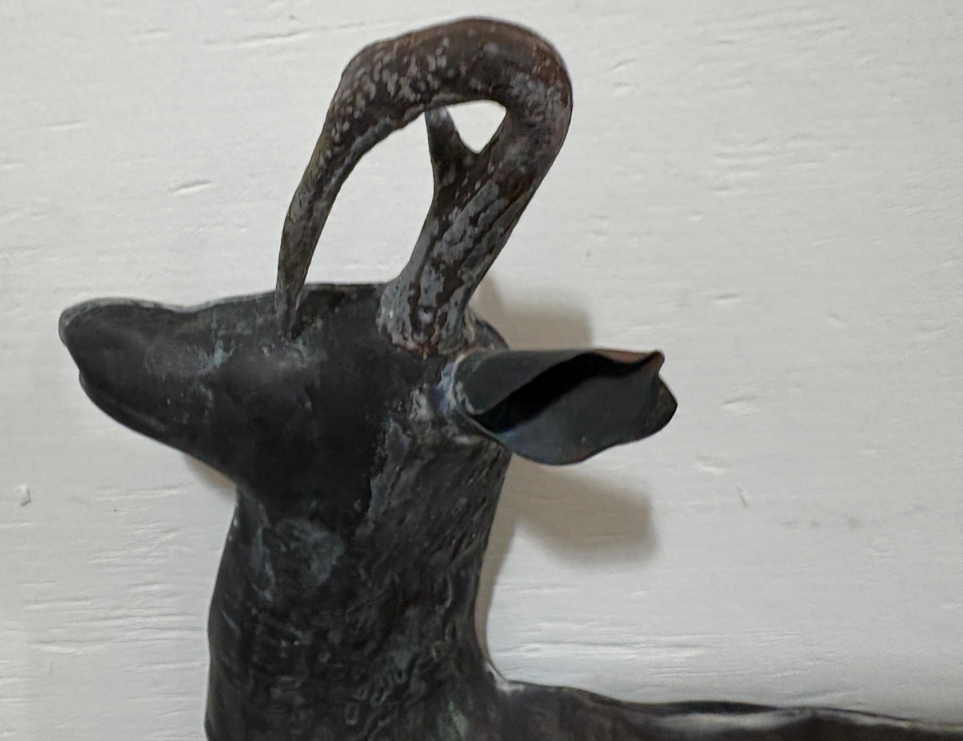 Americano Scultura di cervo in rame firmata e datata Cushing & Company in vendita