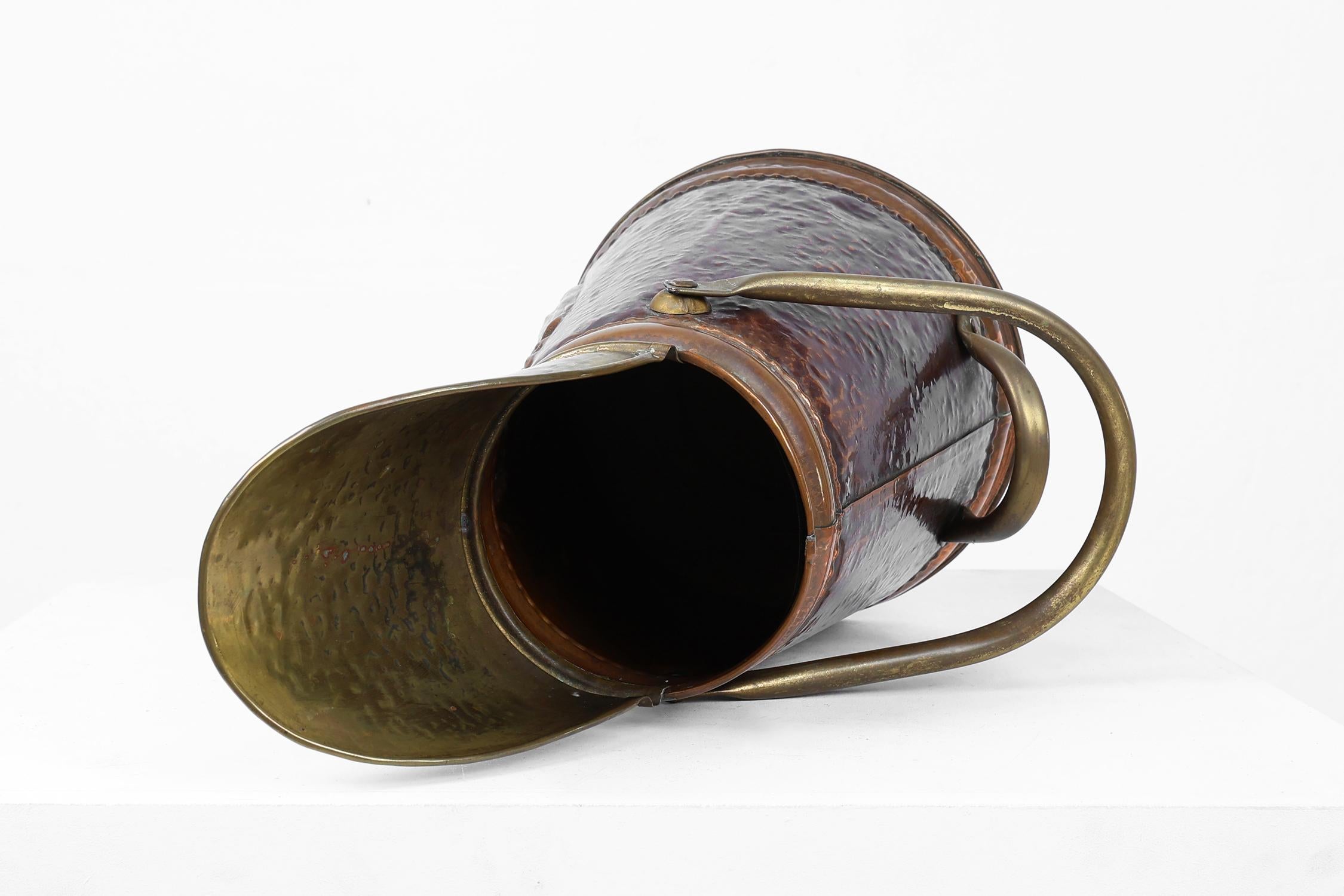 Copper umbrella stand with an embossed image medieval couple, France ca. 1900 For Sale 2