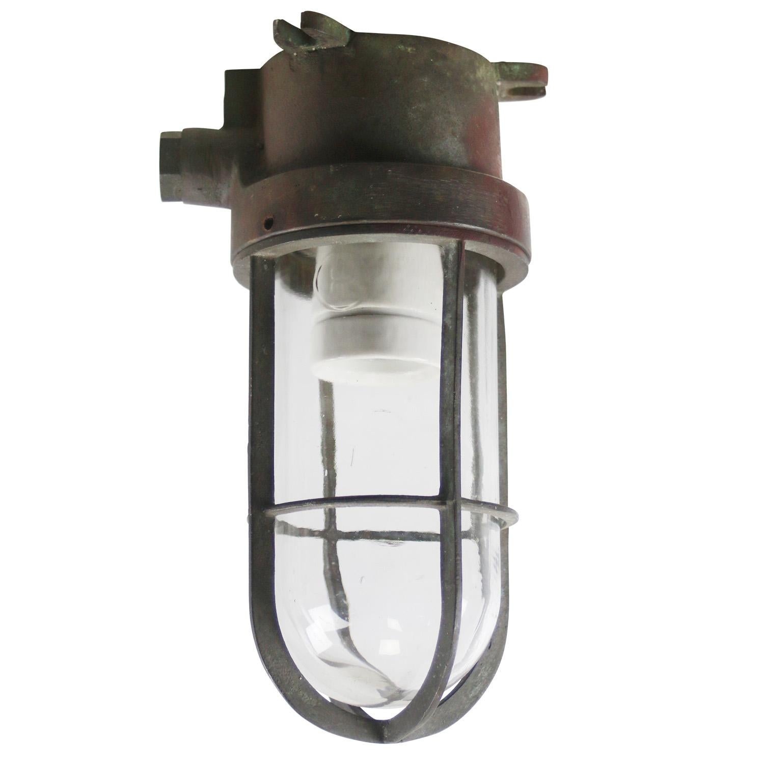 Industria Rotterdam industrial cage light
Copper with clear glass

Weight: 2.40 kg / 5.3 lb

Priced per individual item. All lamps have been made suitable by international standards for incandescent light bulbs, energy-efficient and LED bulbs.