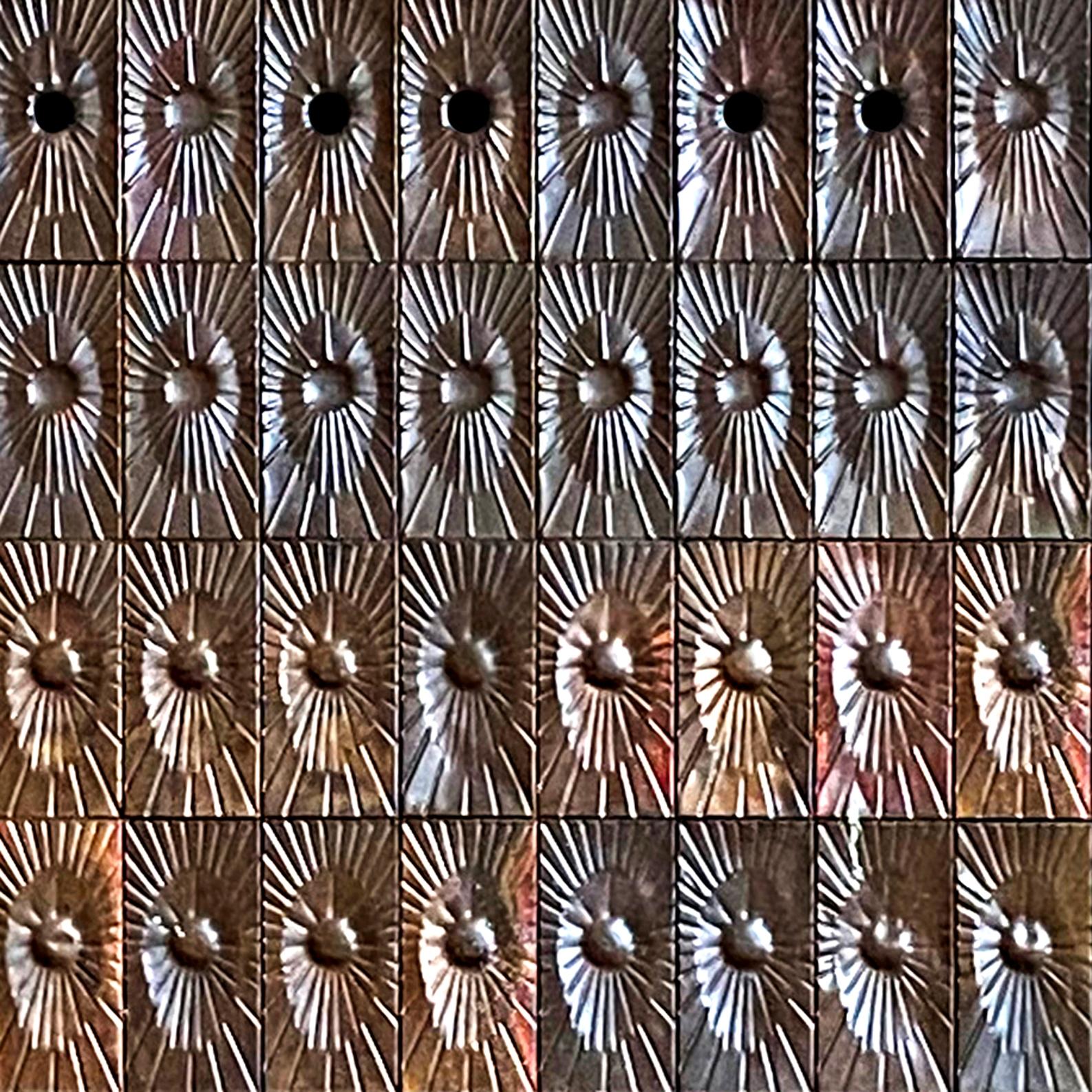 Revestimiento mural de cobre diseñado por Edit Oborzil y Tibor Jeney, 1968 en venta 11