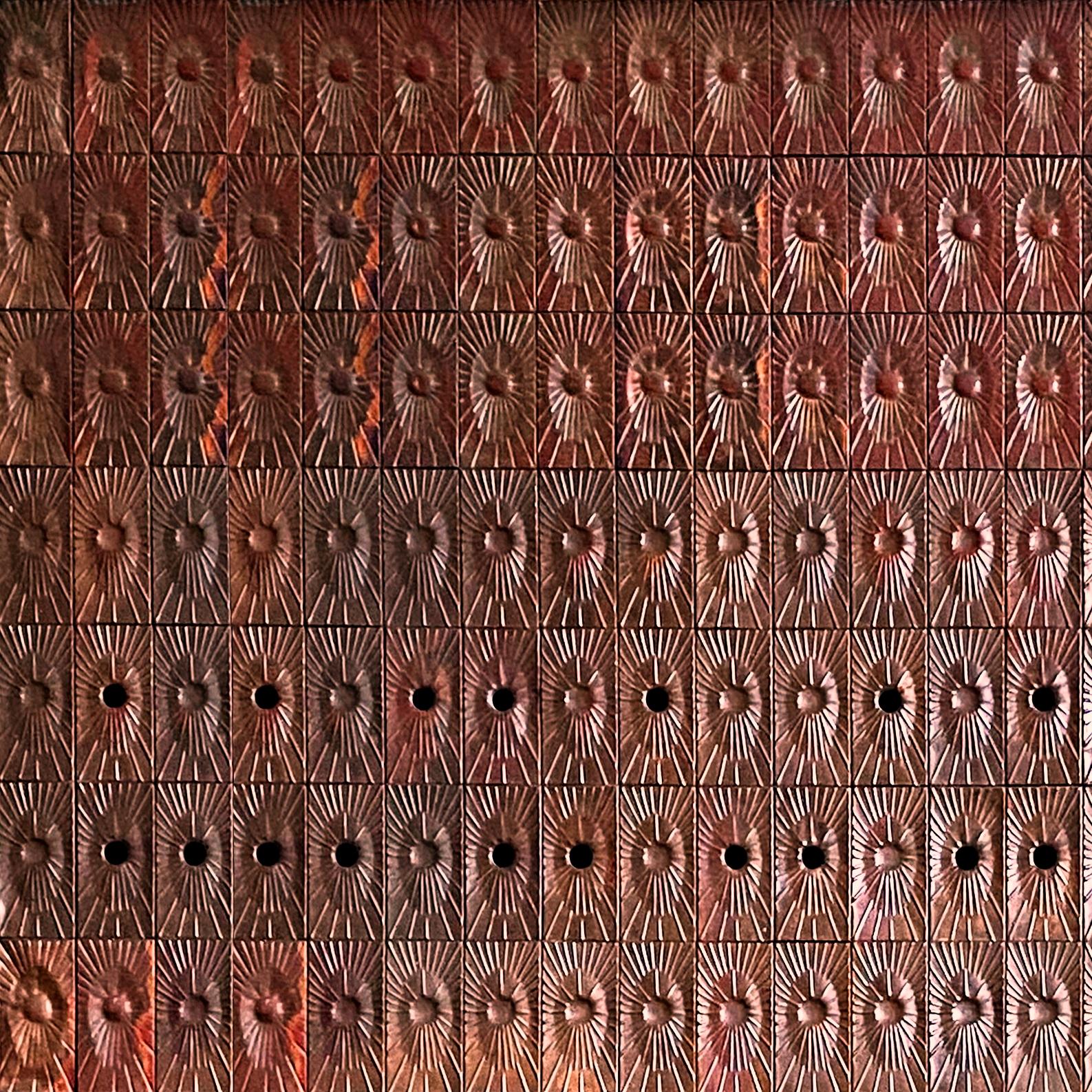 Revestimiento mural de cobre diseñado por Edit Oborzil y Tibor Jeney, 1968 Húngaro en venta