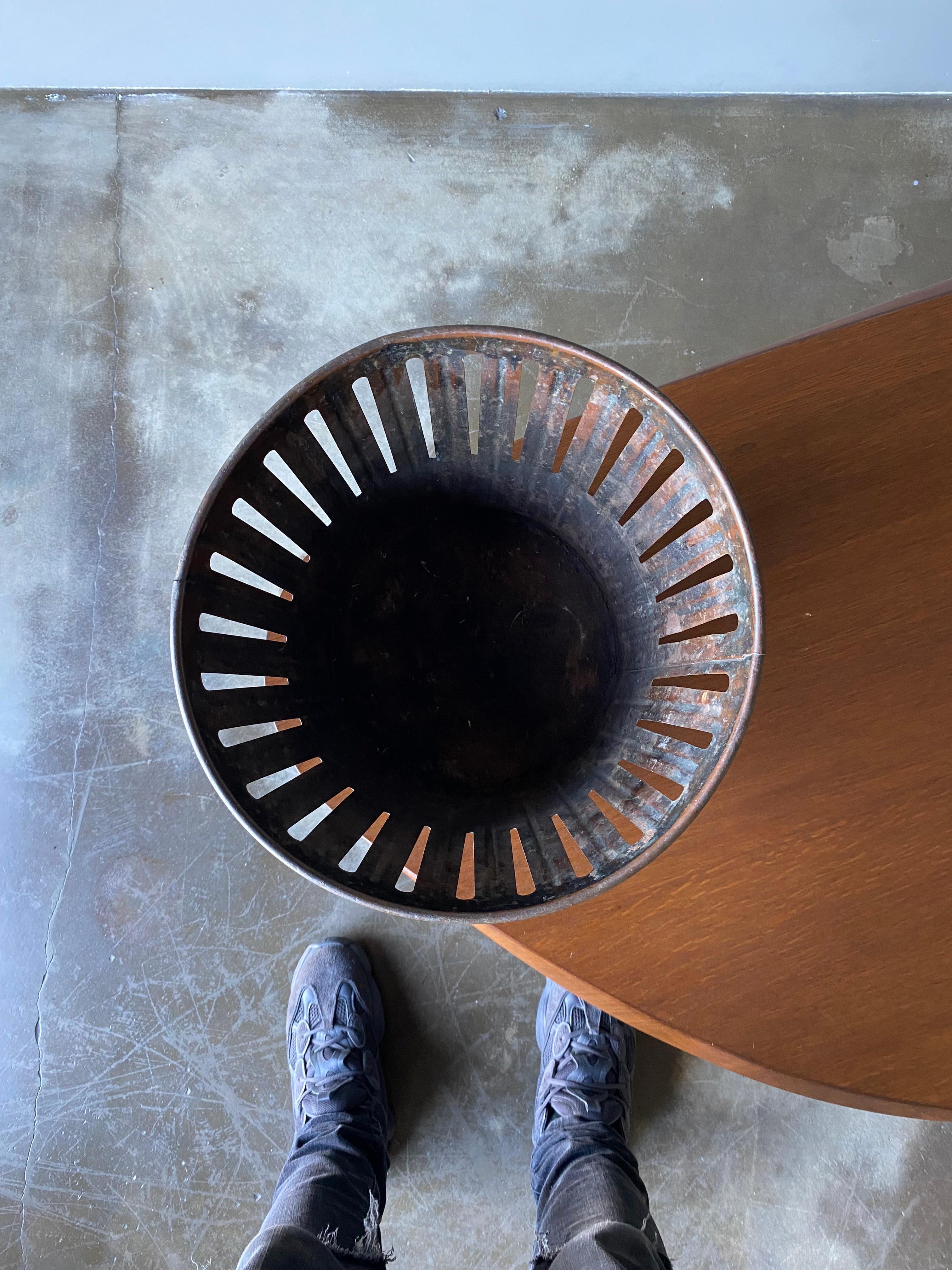 Copper Waste Basket by Erie Art Metal Co., 1920's 7