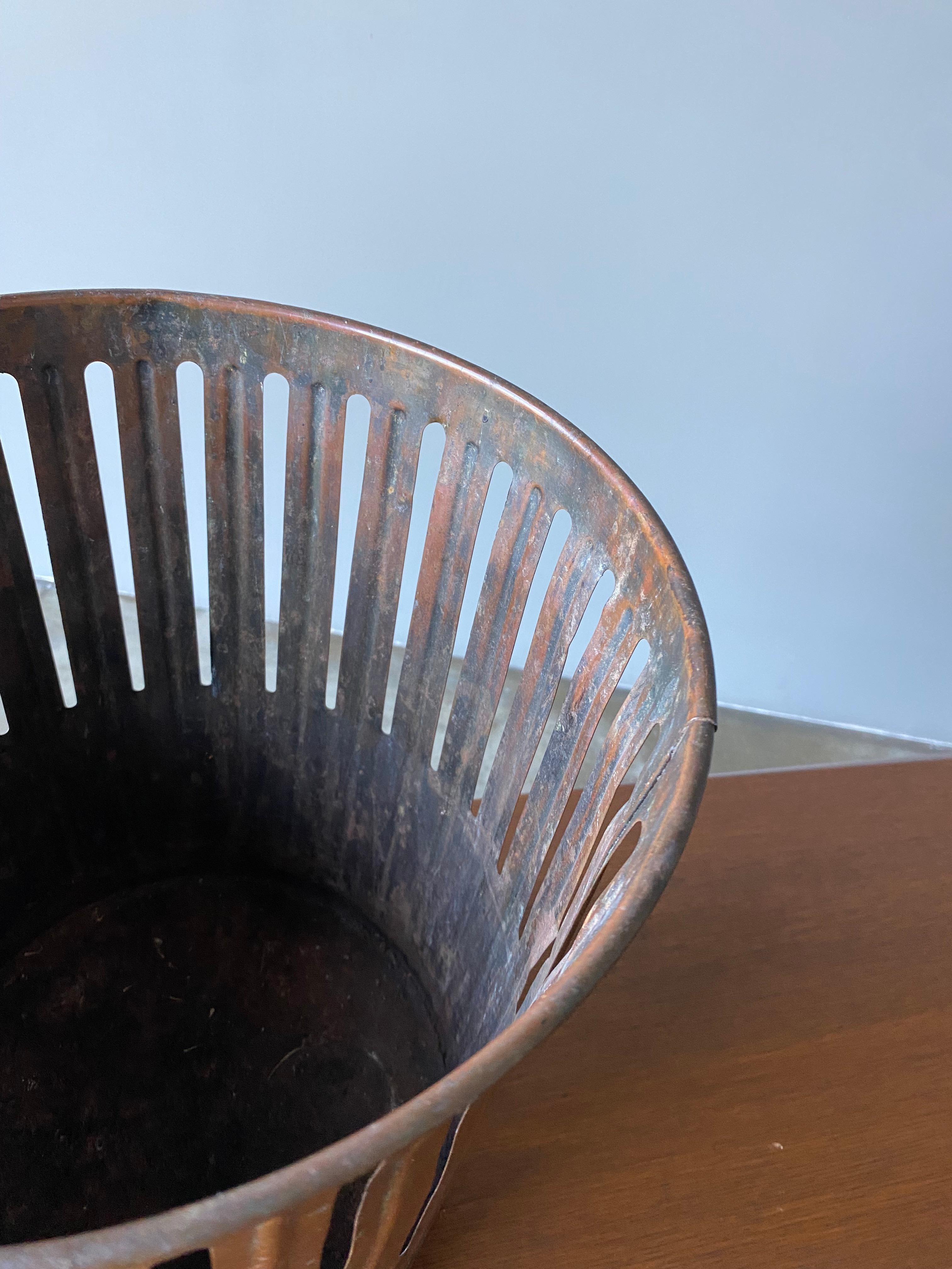 Copper Waste Basket by Erie Art Metal Co., 1920's 9