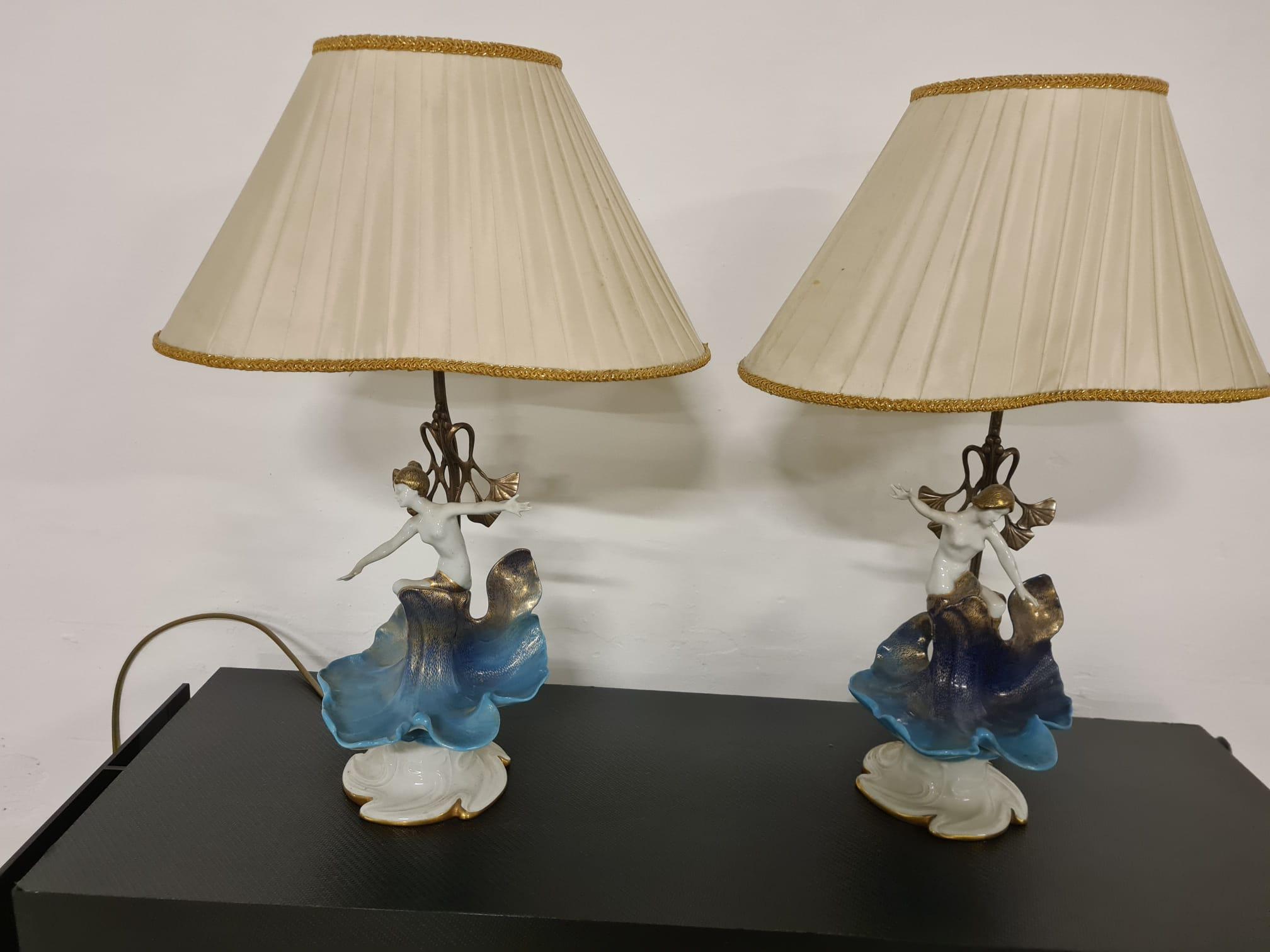 Paire de lampes de table en porcelaine Mangani Florence en vente 6