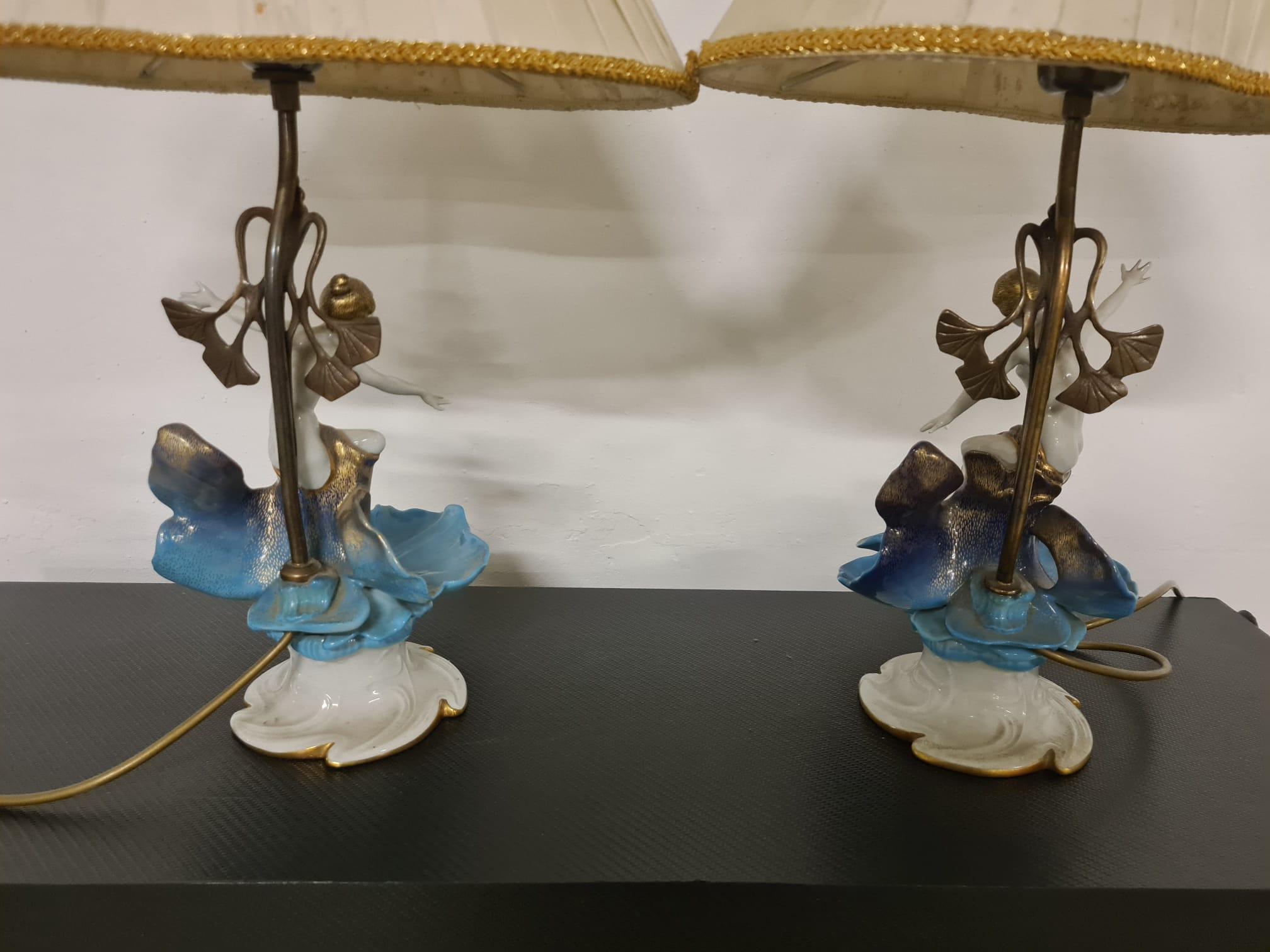 Paire de lampes de table en porcelaine Mangani Florence en vente 7