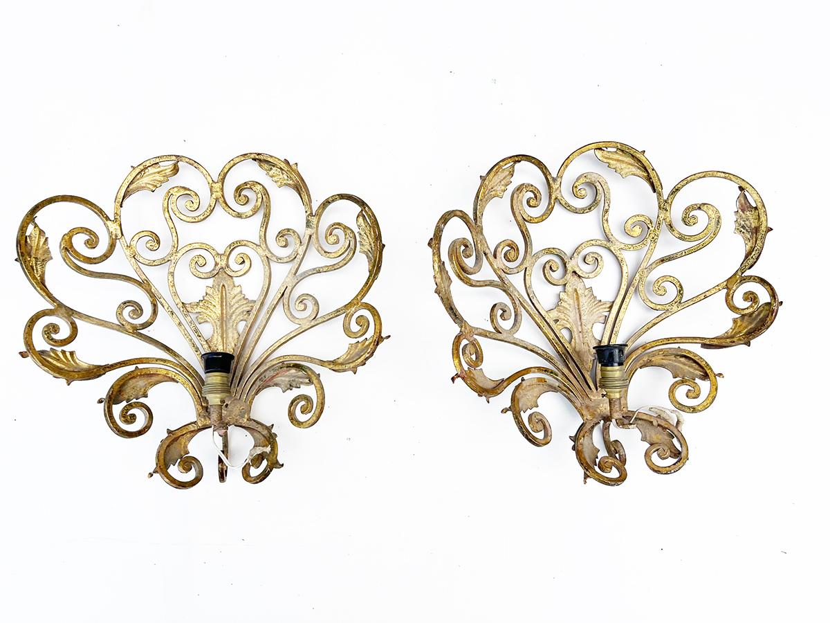 Mid-20th Century Pair of Attributed Gold Wrought Iron Appliques. Hills '50, Design' For Sale