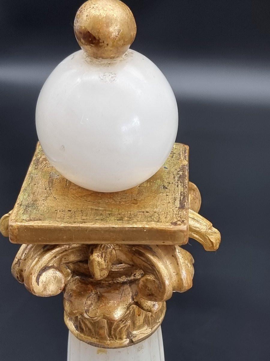 Coppia colonne neoclassiche in alabastro e legno dorato, inizi XIX In condizioni buone in vendita a Vicenza, IT