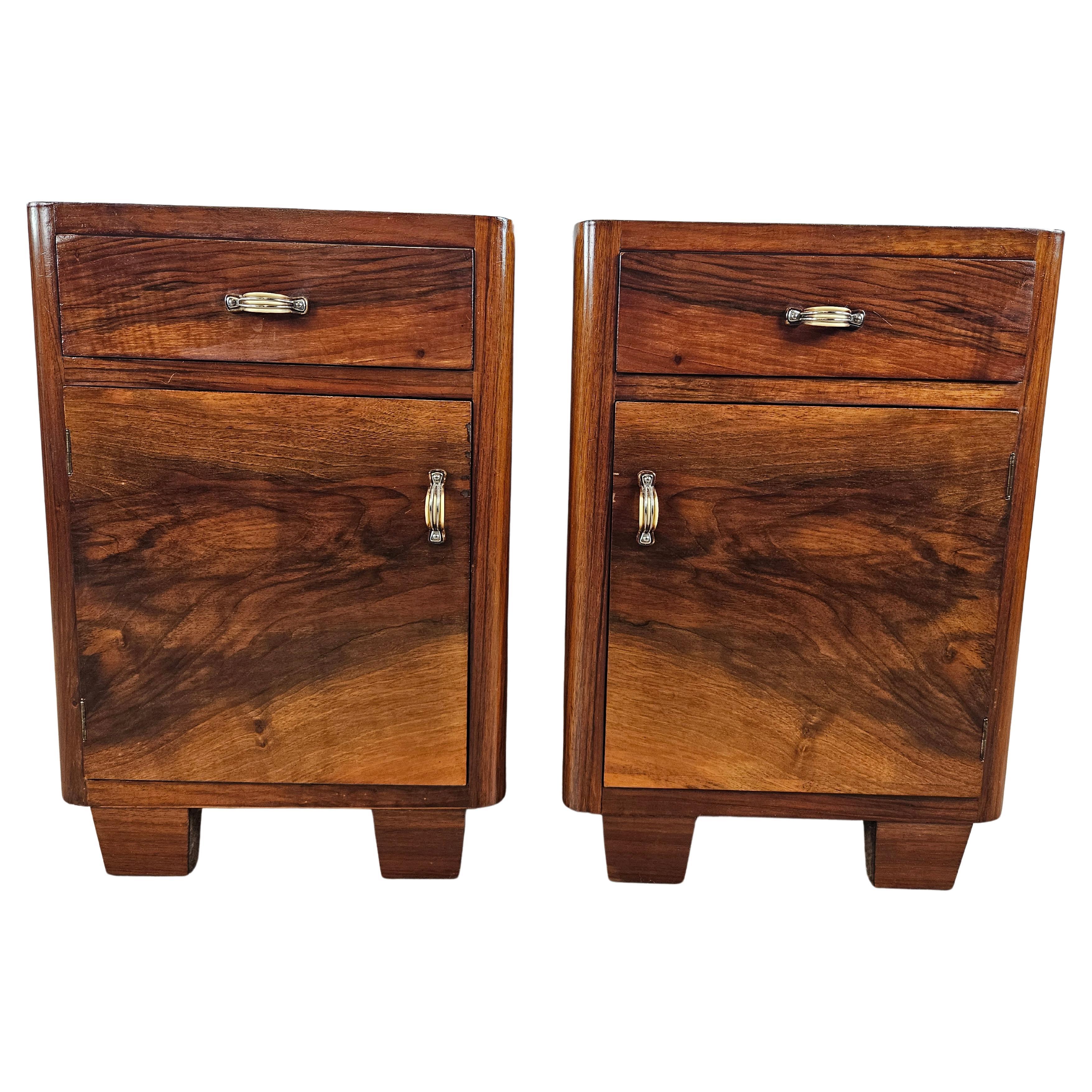 Pair of Art Deco nightstands in briarwood For Sale