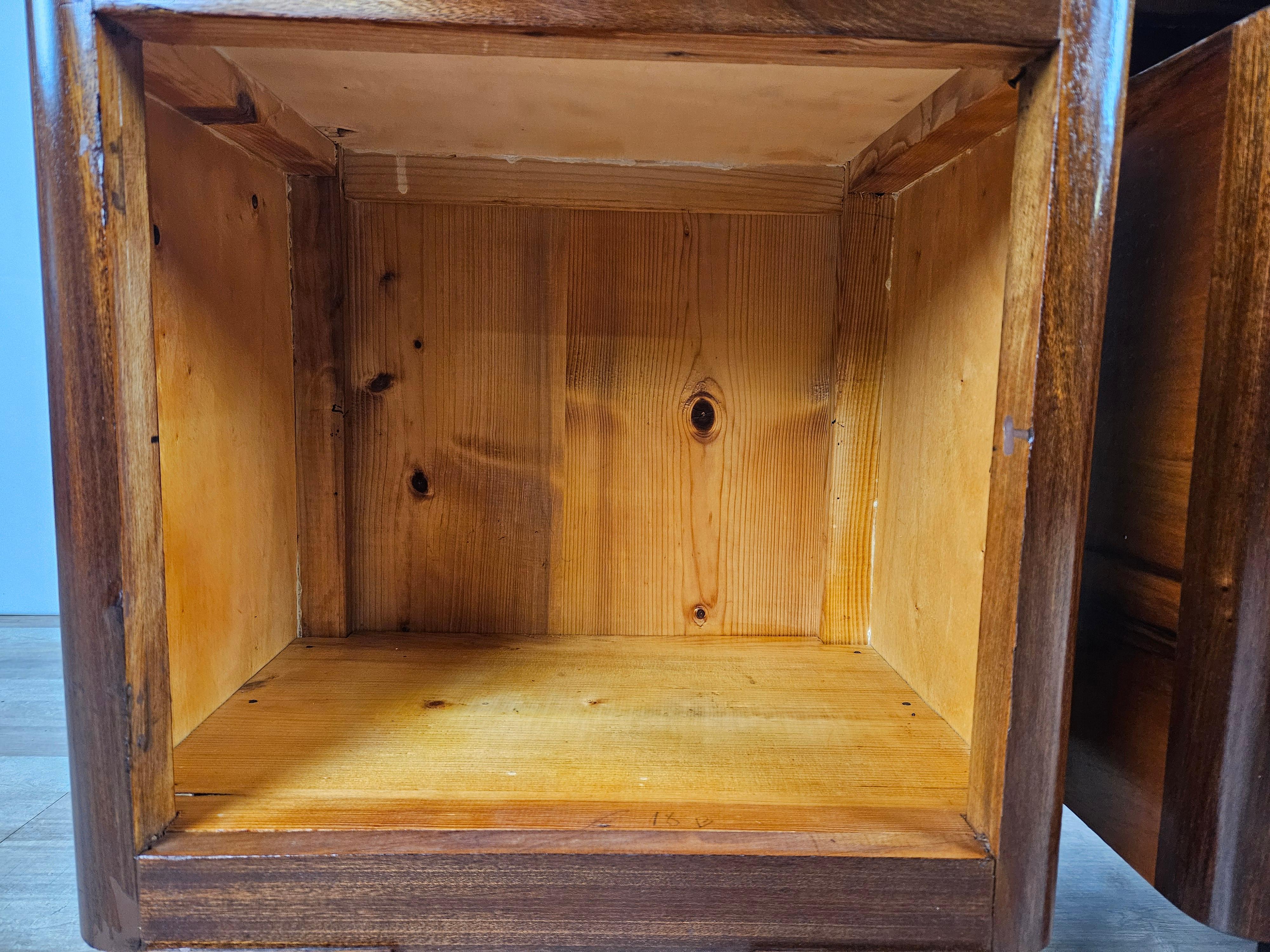 Pair of Art Deco bedside tables open space 1940s For Sale 7