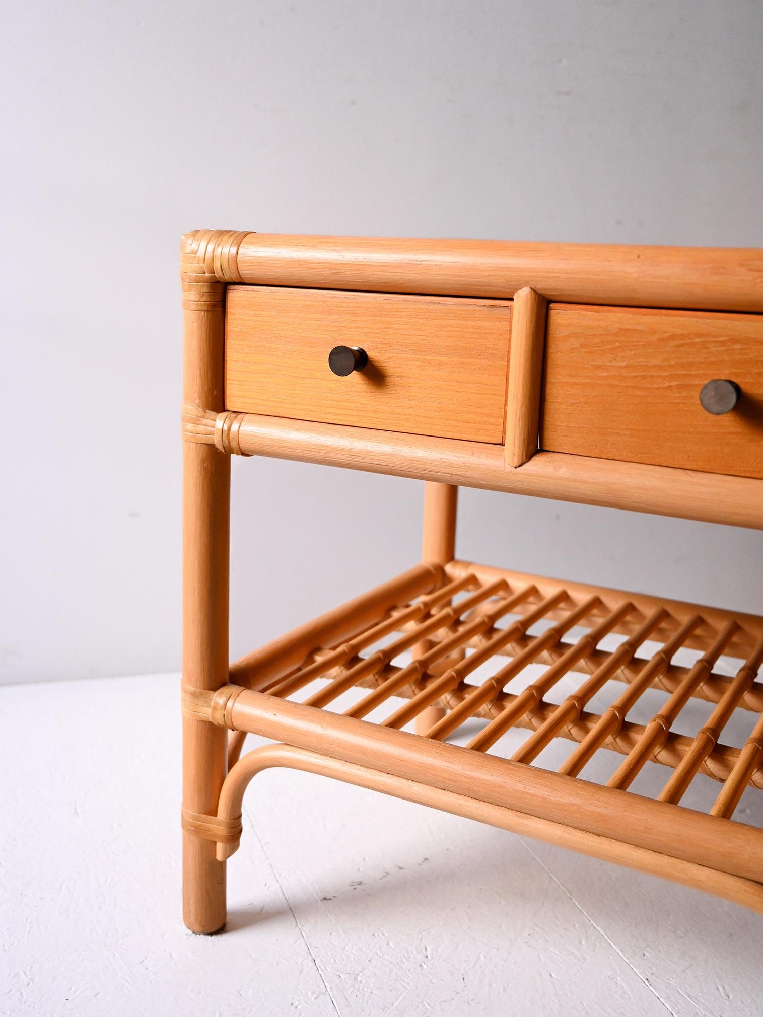 Paire de tables de chevet en bambou et rotin tressé DUX Bon état - En vente à Brescia, IT