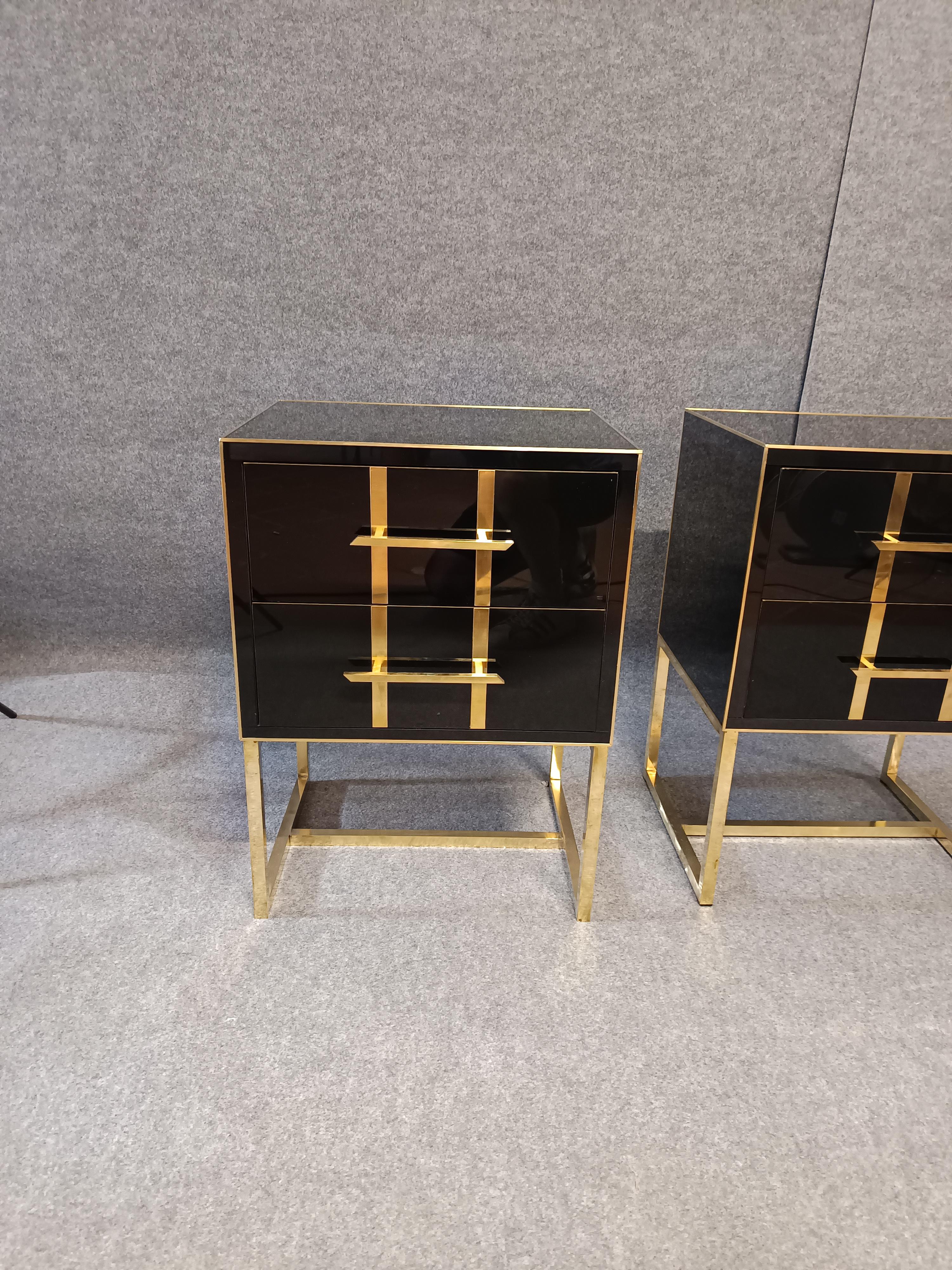 Intagliato a mano black glass side tables 2 drawers designer justfurnituress in vendita