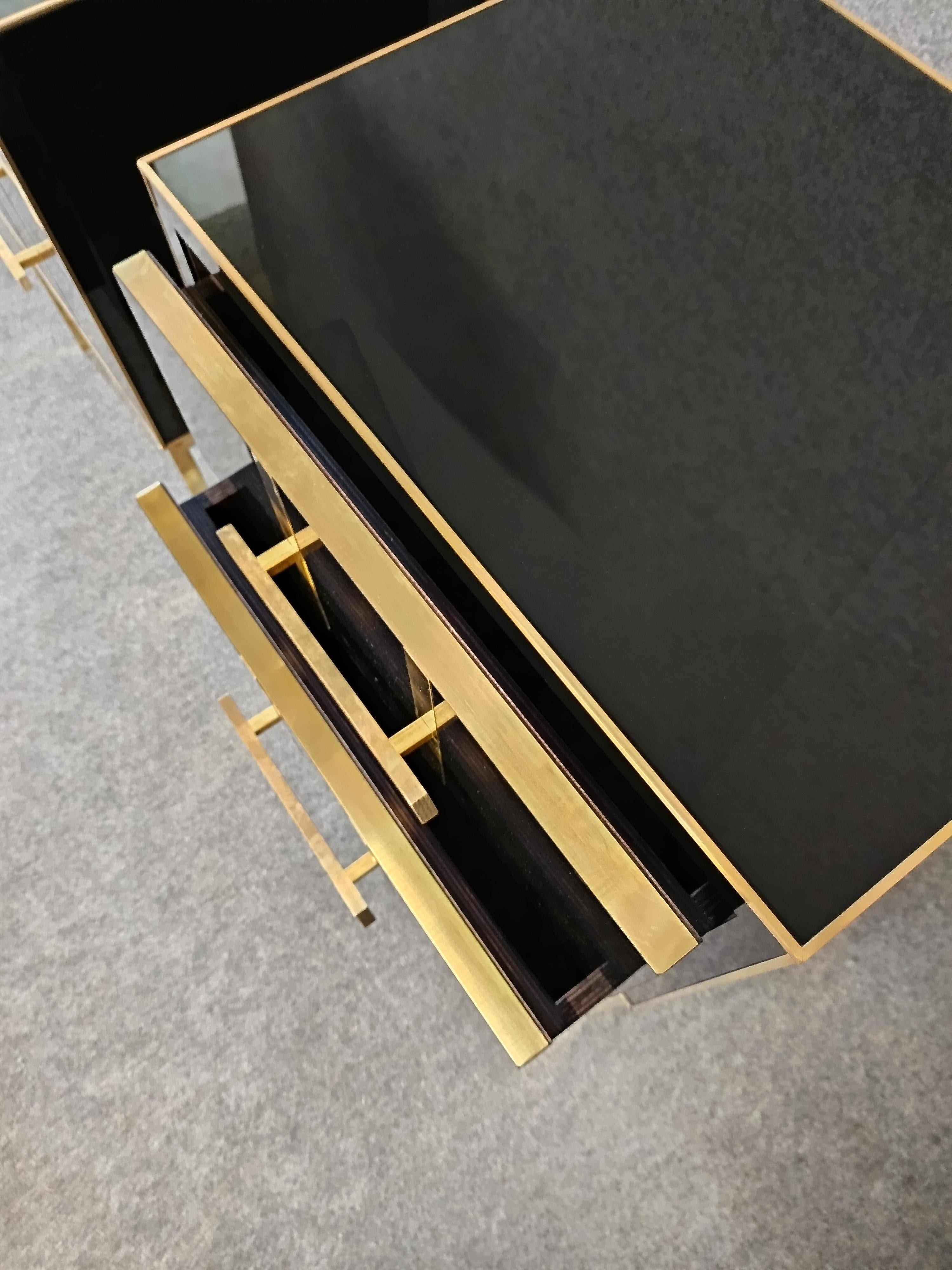 black glass side tables 2 drawers designer justfurnituress In condizioni Nuovo in vendita a Guazzora, IT