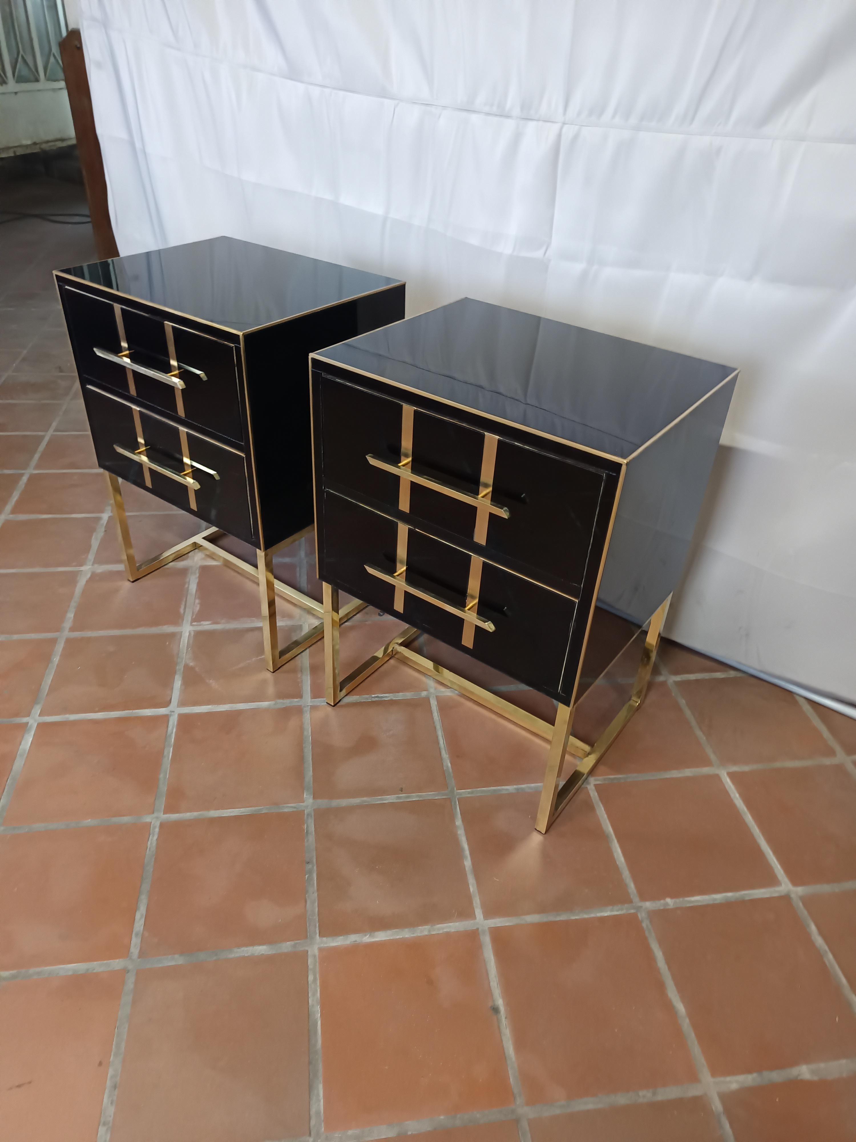 Contemporary  coppia comodini in wood , colore nero stile anni cinquanta  For Sale