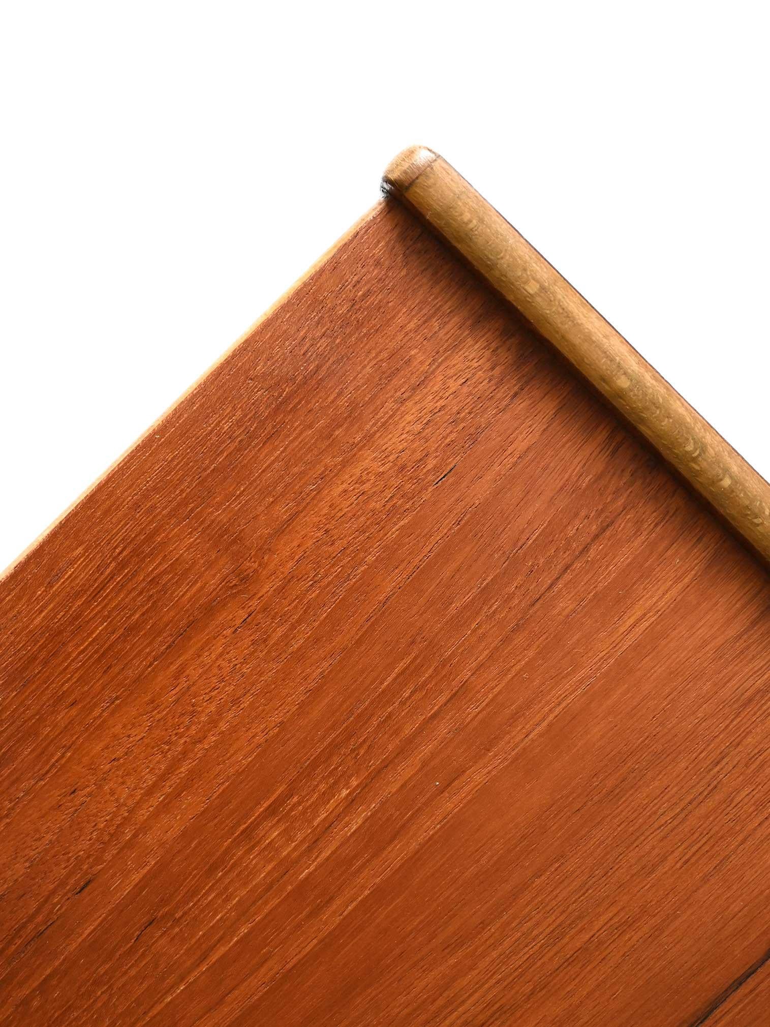 Scandinavian Coppia comodini scandinavi in teak fine anni ’50 en vente