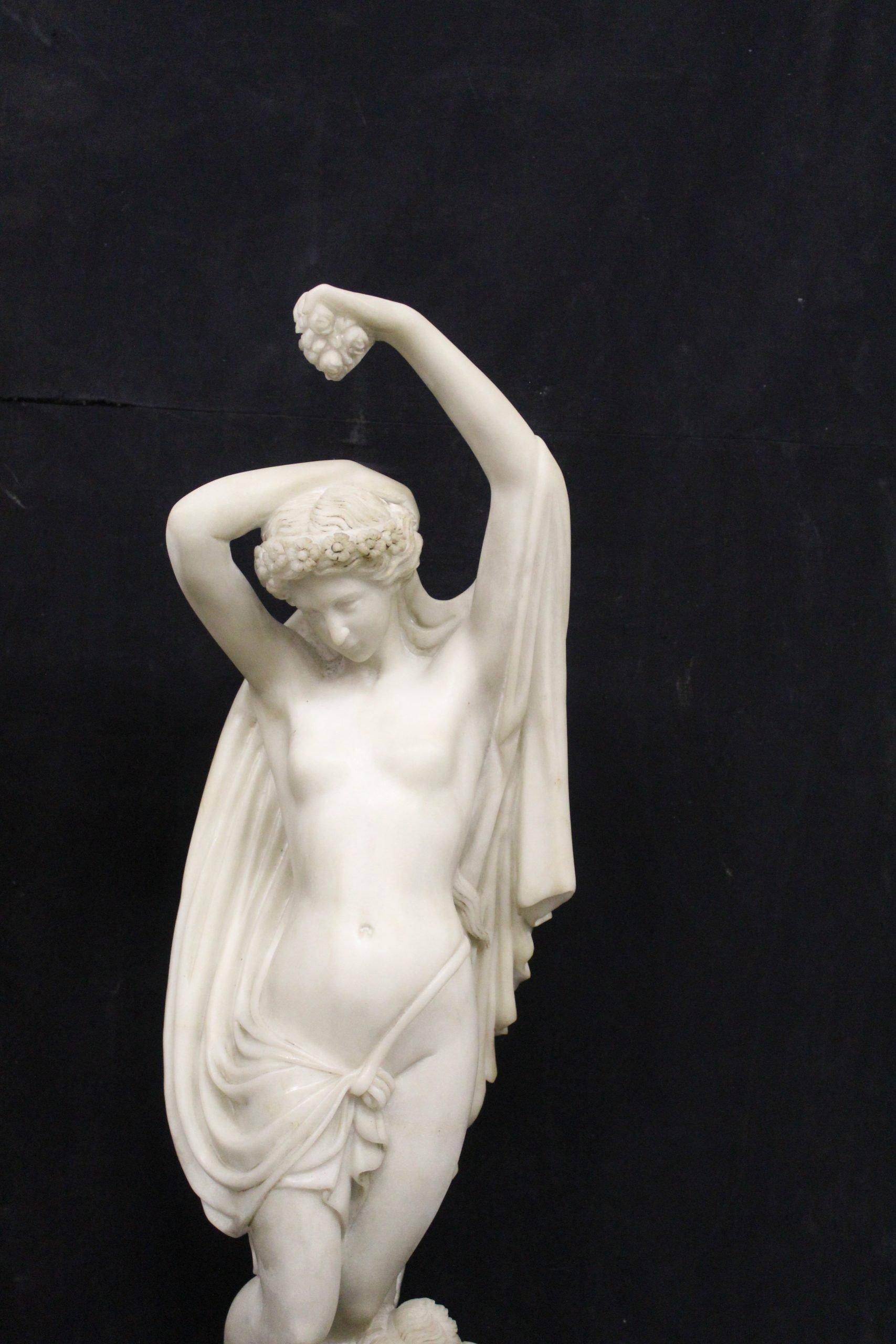 Marmo Coppia di Allegorie del modello Moreau in vendita