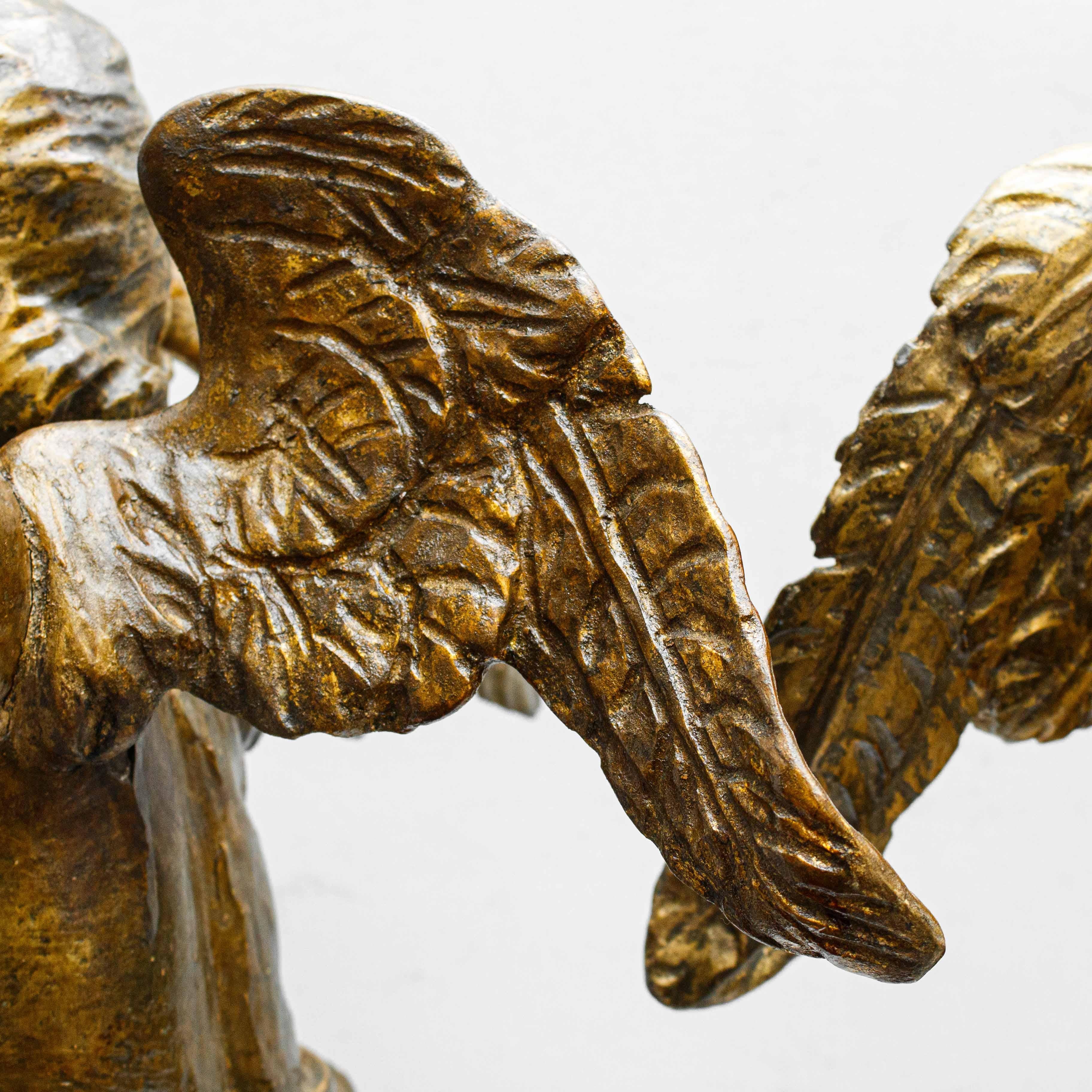 Pair of candle-bearing angels, Carved and gilded wood, 18th century For Sale 7