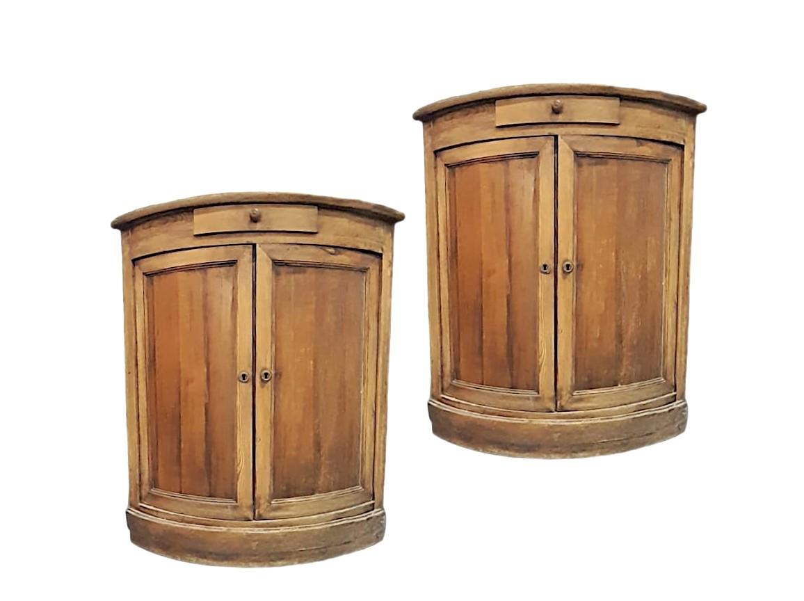 Fir Pair of rounded larch cornerboards, northern Italy, 1800s. For Sale