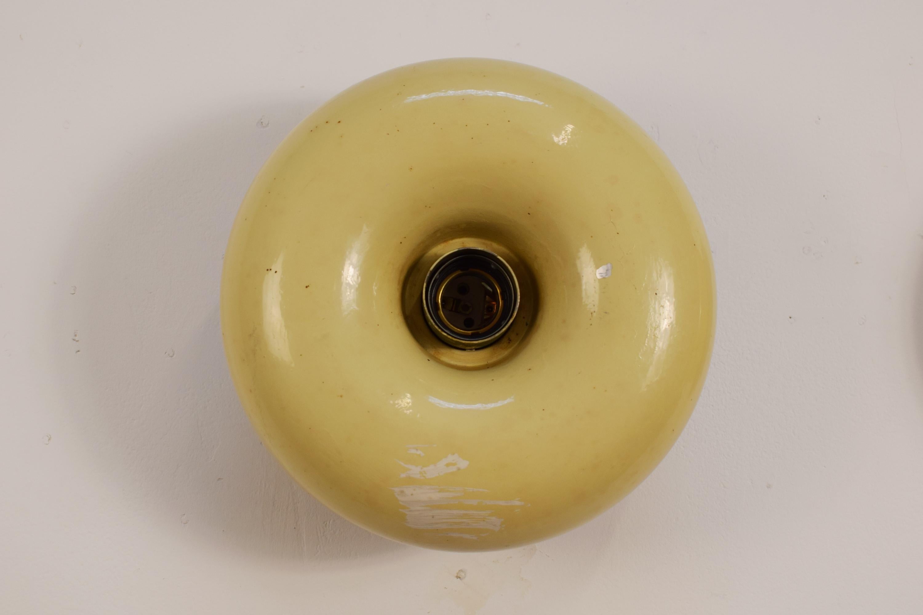 Alluminio Coppia di applique di Ingo Maurer per Design M modello Pox, Germania, anni '60. in vendita