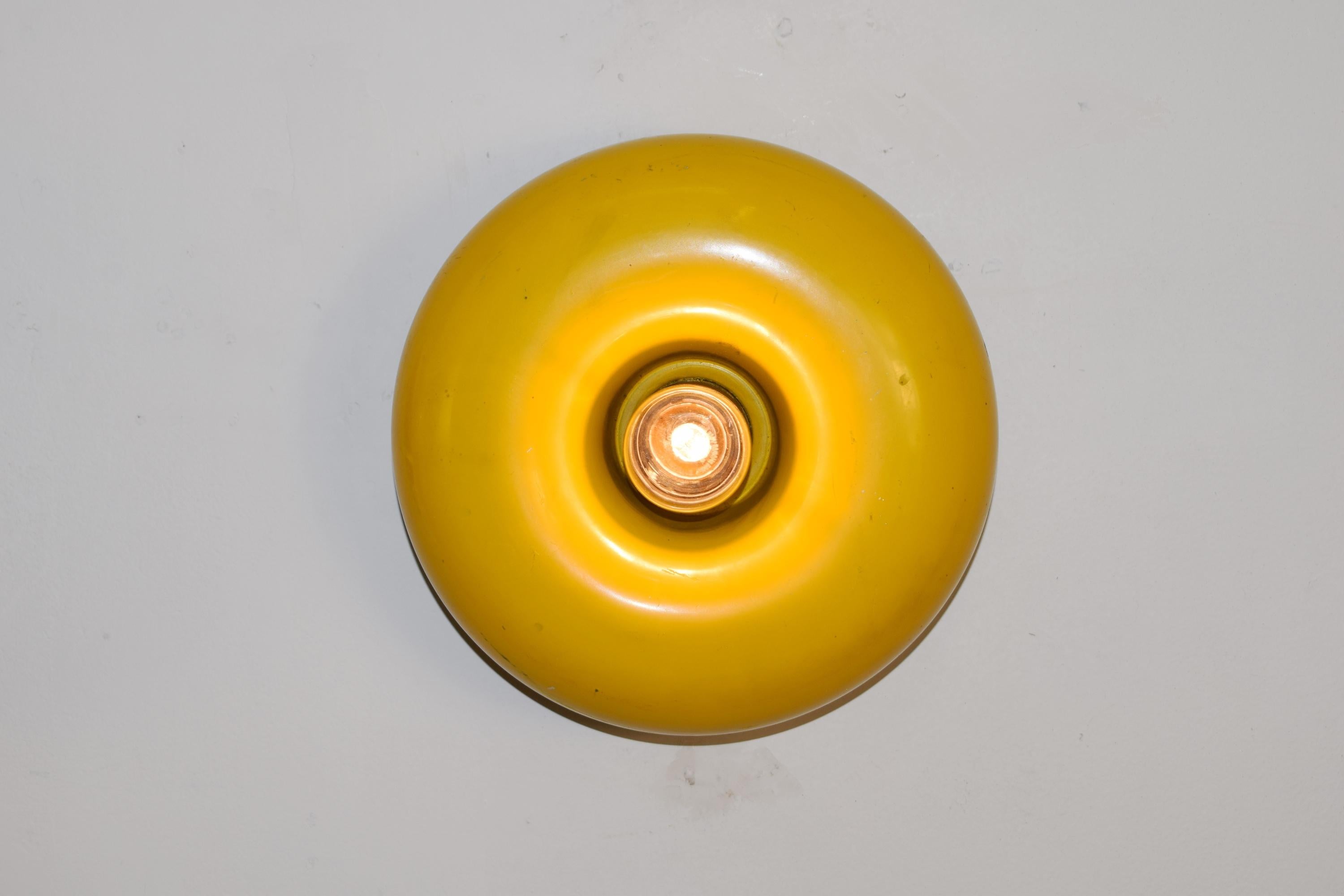 Coppia di applique di Ingo Maurer per Design M modello Pox, Germania, anni '60. in vendita 2