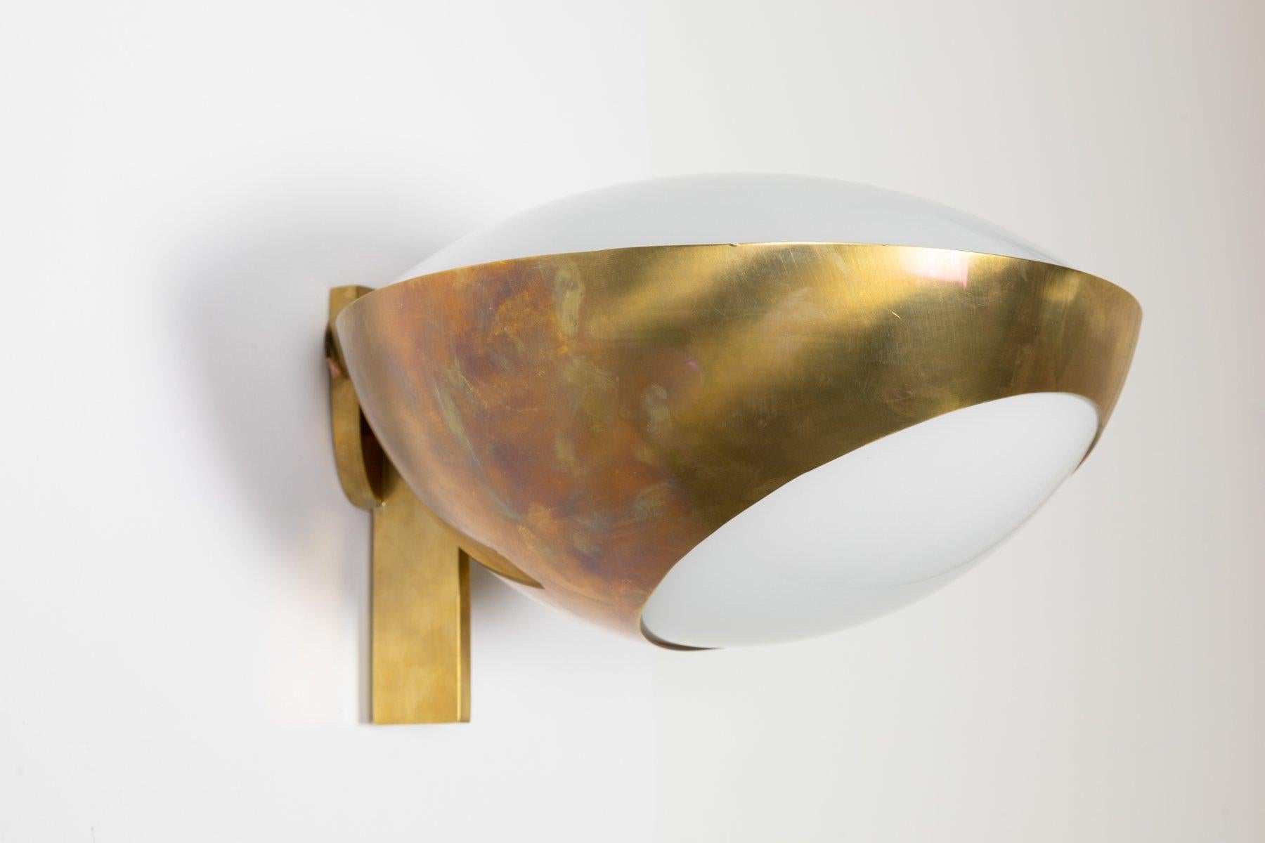 Pair of brass and glass wall sconces Max Ingrand for Fontana Arte  2