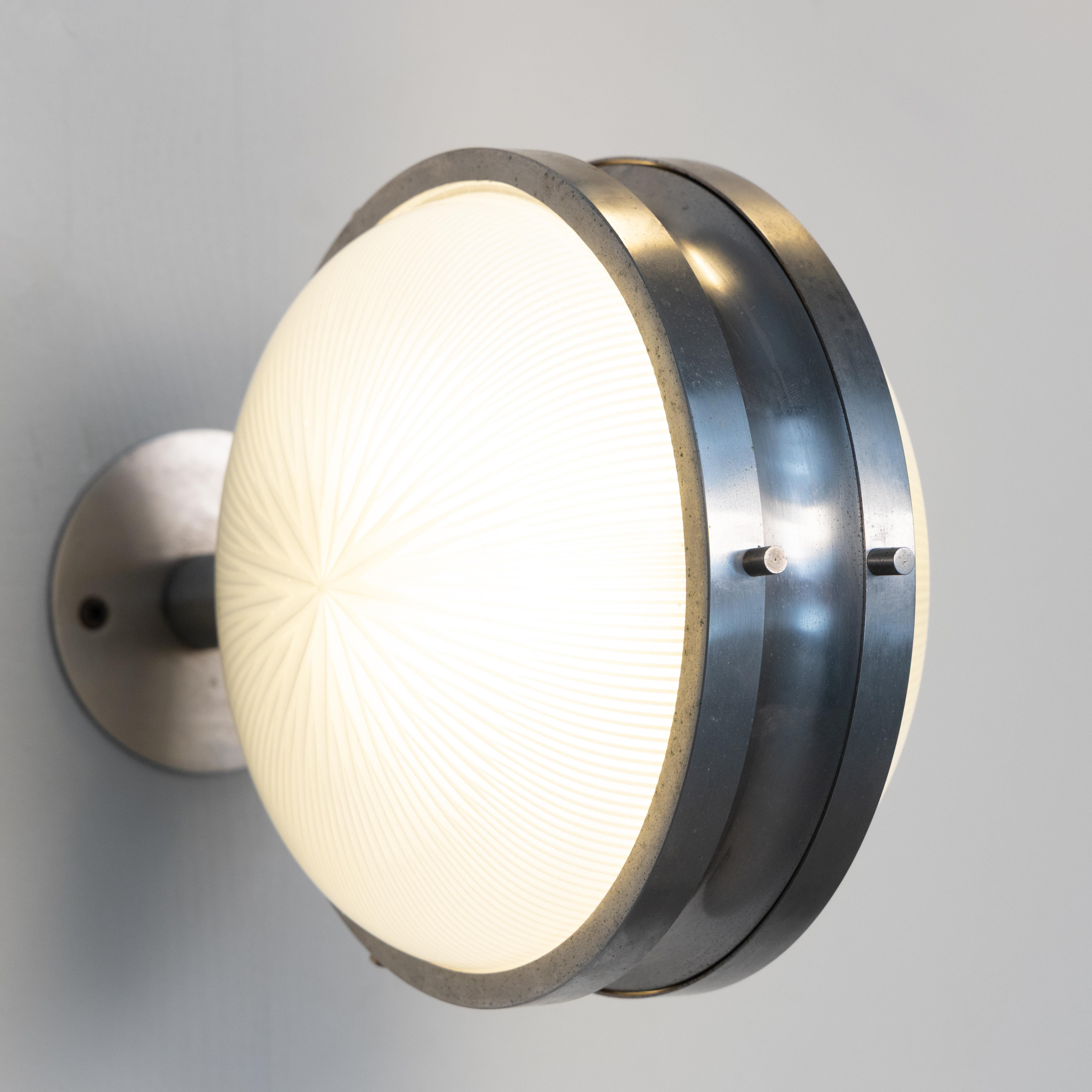 Coppia di Appliques Gamma, Sergio Mazza, Artemide, 1970 In Good Condition In Milano, Lombardia