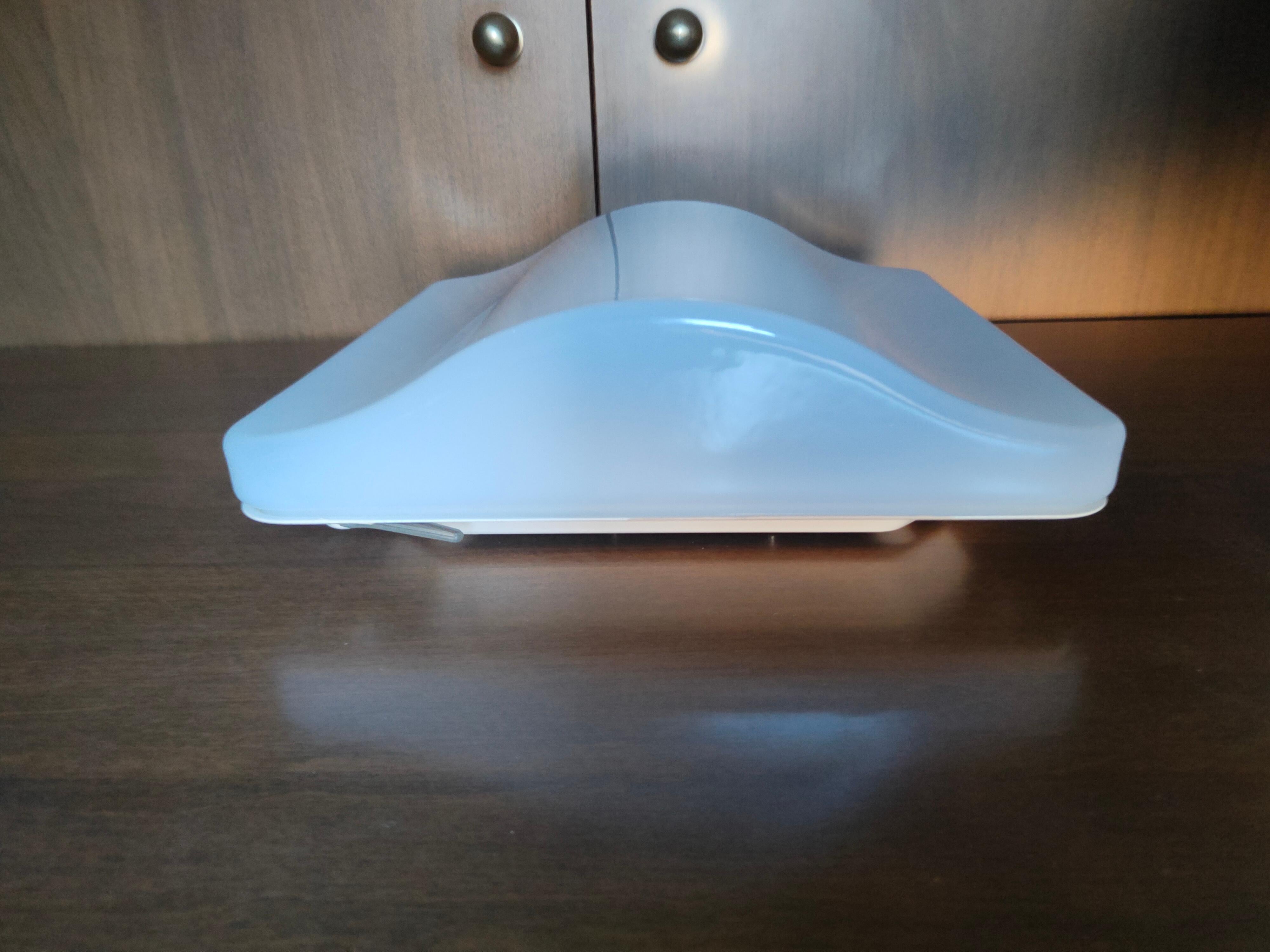pair of wall sconces iguzzini wall lamps wave model 5359 - guzzini 37x37 In Good Condition For Sale In taranto, IT