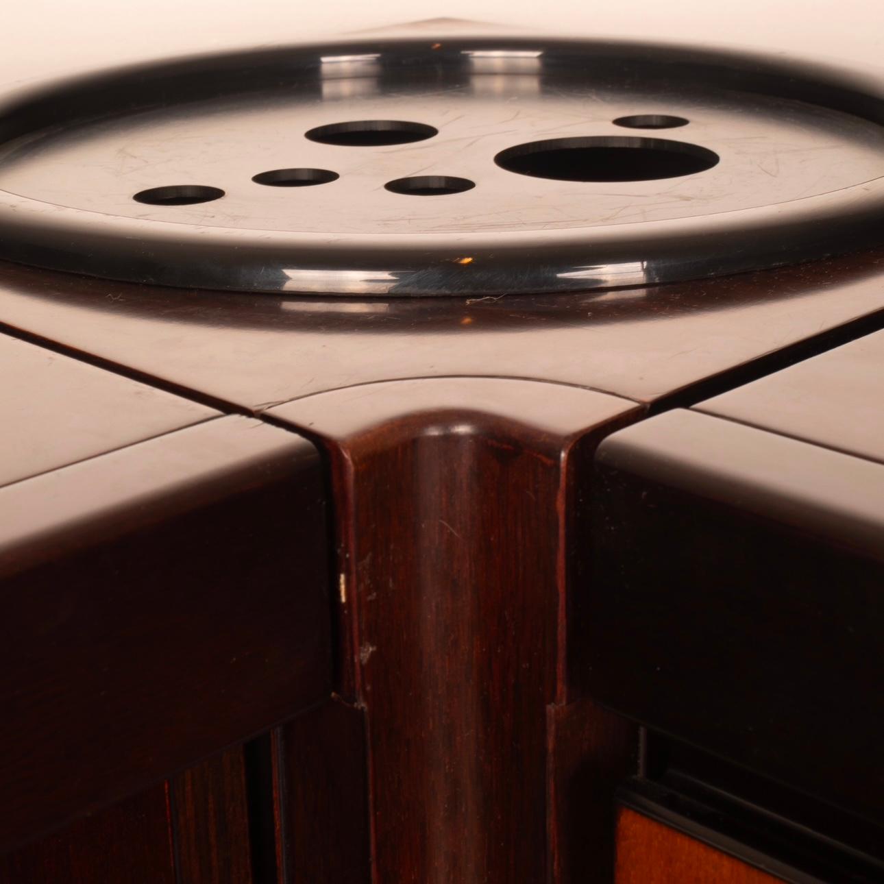 Pair of S11 Cabinets and Bar by Angelo Mangiarotti for La Sorgente dei Mobili in vendita 4