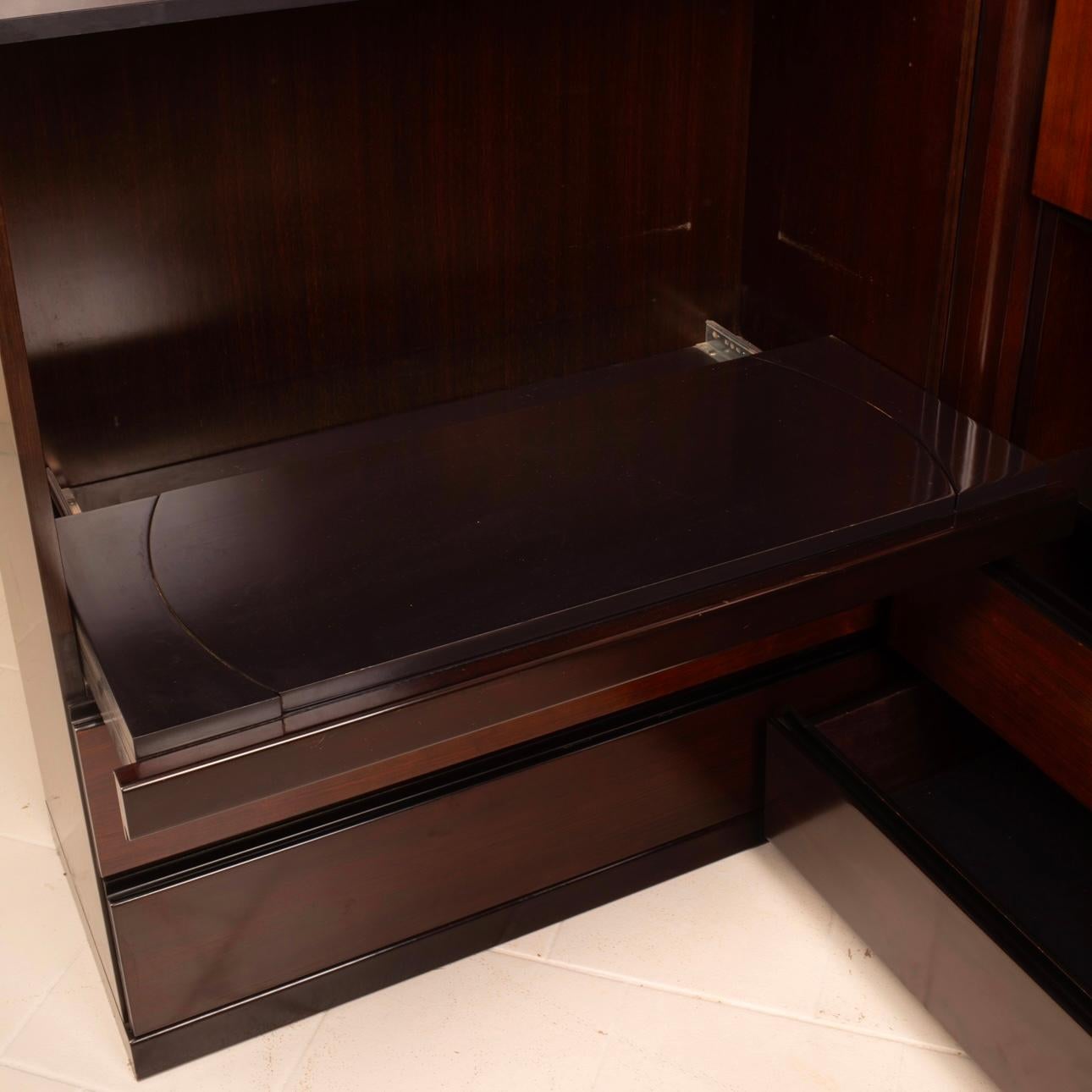 Pair of S11 Cabinets and Bar by Angelo Mangiarotti for La Sorgente dei Mobili in vendita 10