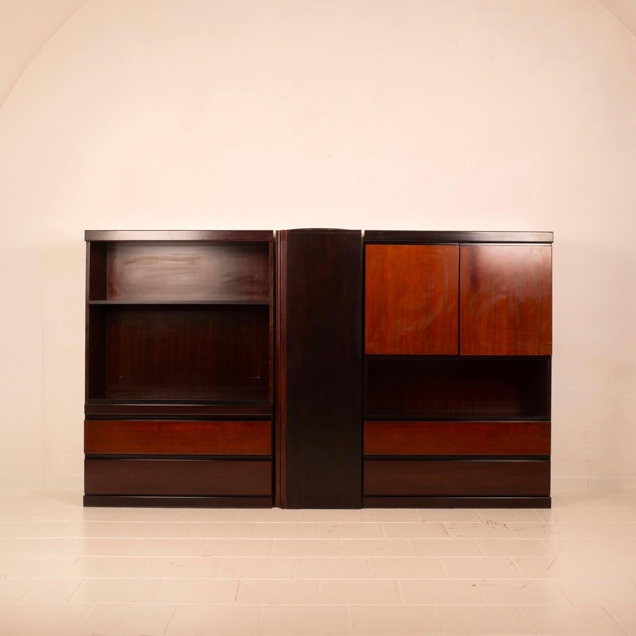 Pair of S11 Cabinets and Bar by Angelo Mangiarotti for La Sorgente dei Mobili in vendita 14