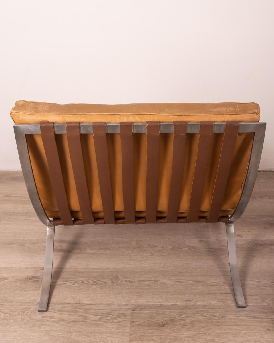Coppia di Barcelona Chair vintage anni 70 design Ludwig Mies Van Der Rohe 7