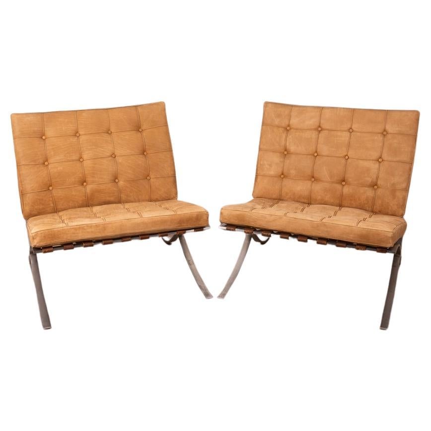 Pair of Barcelona Chair vintage 70s design Ludwig Mies Van Der Rohe For Sale