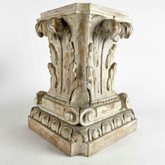 Coppia di Basi Per Tavolini Capitelli Intagliati a Foglia di Acanto Firenze 1900