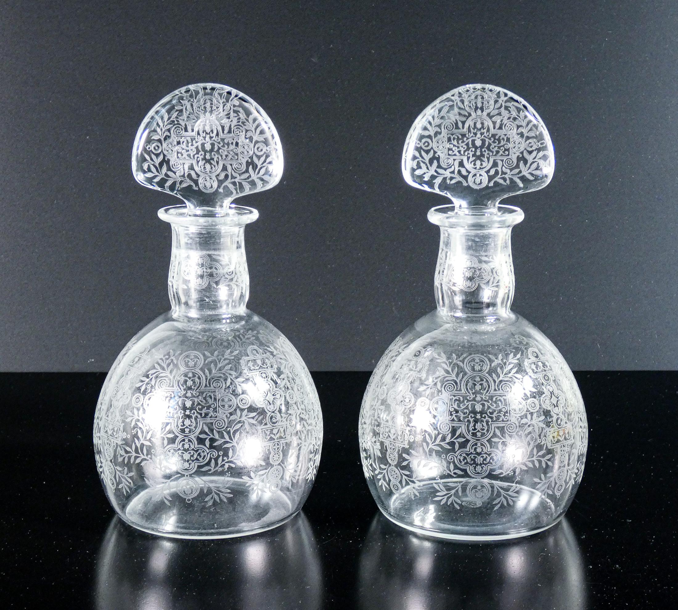 Pair of bottles
crystal BACCARAT,
i was dying Marillon.

ORIGIN
France

PERIOD
1940s

MARK
Baccarat
France

MODEL
Bottles decorated with
the Marillon motif

MATERIALS
Crystal

DIMENSIONS
H 23 cm
Ø 12 cm

CONDITIONS
The pieces are in excellent