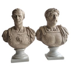 Coppia di busti in Ceramica chiara- G. Cesare e Adriano imperatori-hecho en Italia