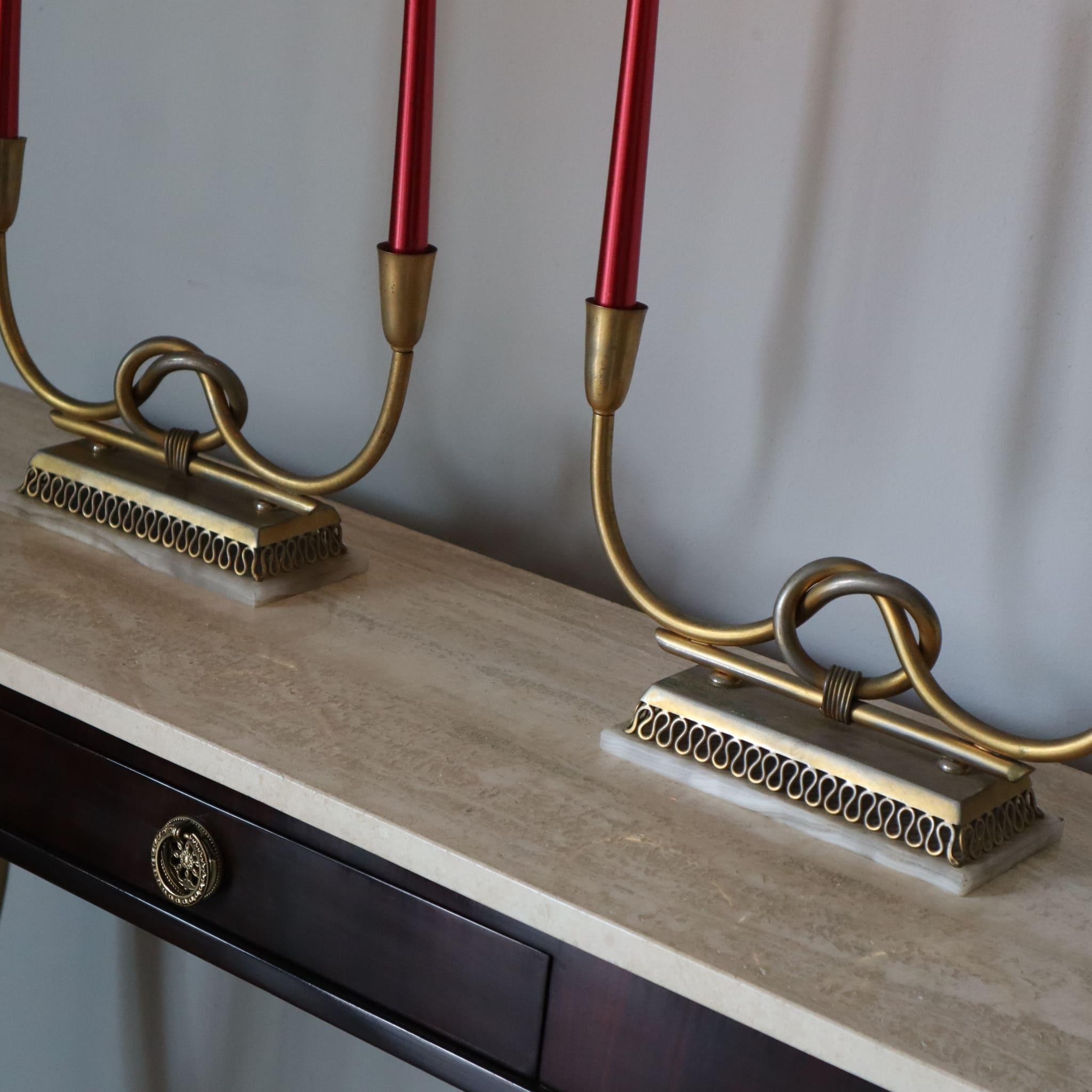 italien Bougeoirs en onyx plaqué laiton par Gio Ponti Italie 1950s