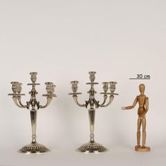 Paire de candélabres en argent Milan Italie Manufacture Seconde moitié du 20e siècle