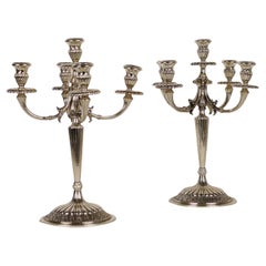 Paire de candélabres en argent Milan Italie Manufacture Seconde moitié du 20e siècle