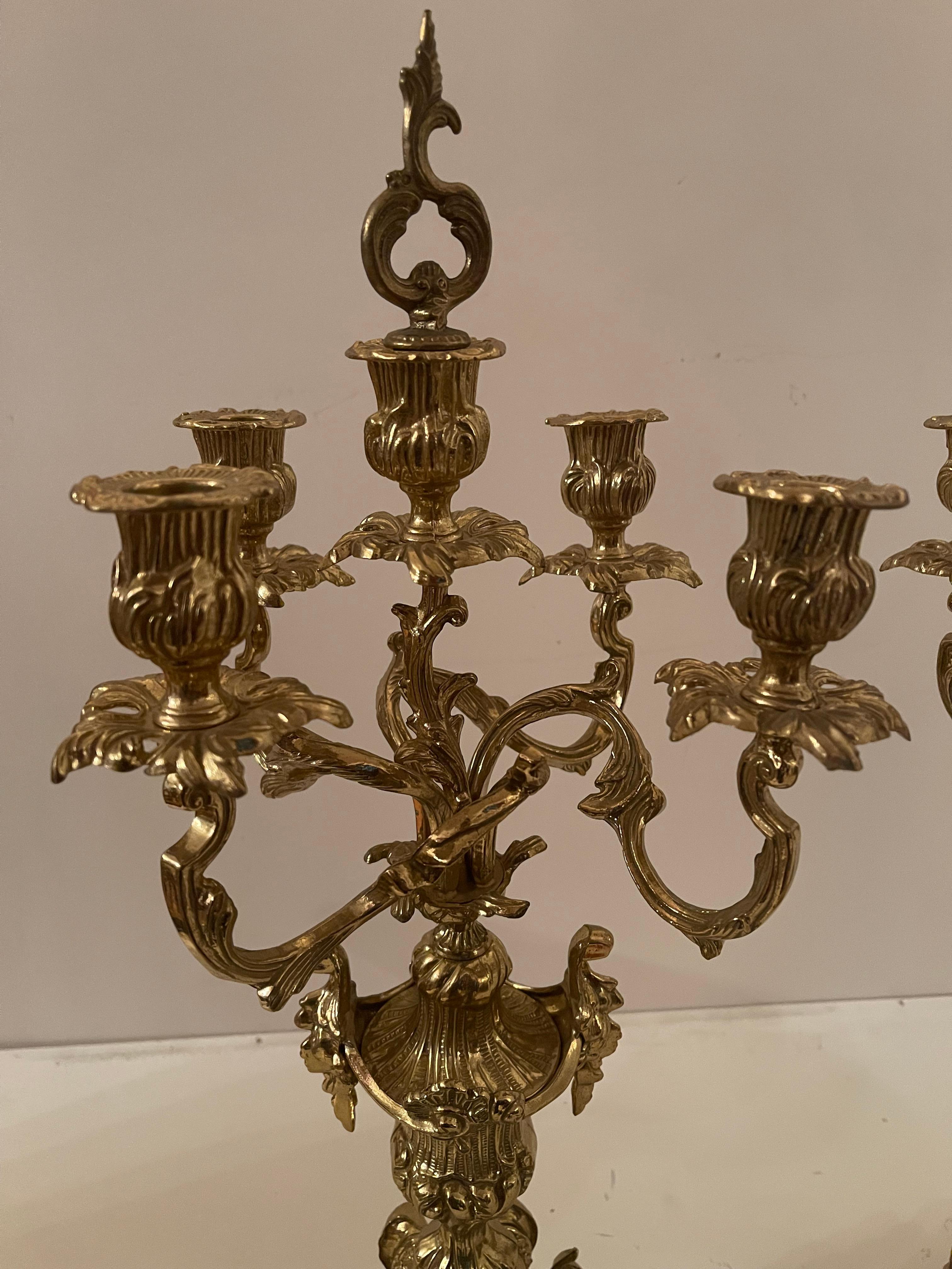 Coppia di candelabri in bronzo dorato stile Napoleone III  XX secolo In condizioni ottime in vendita a Cantù, IT